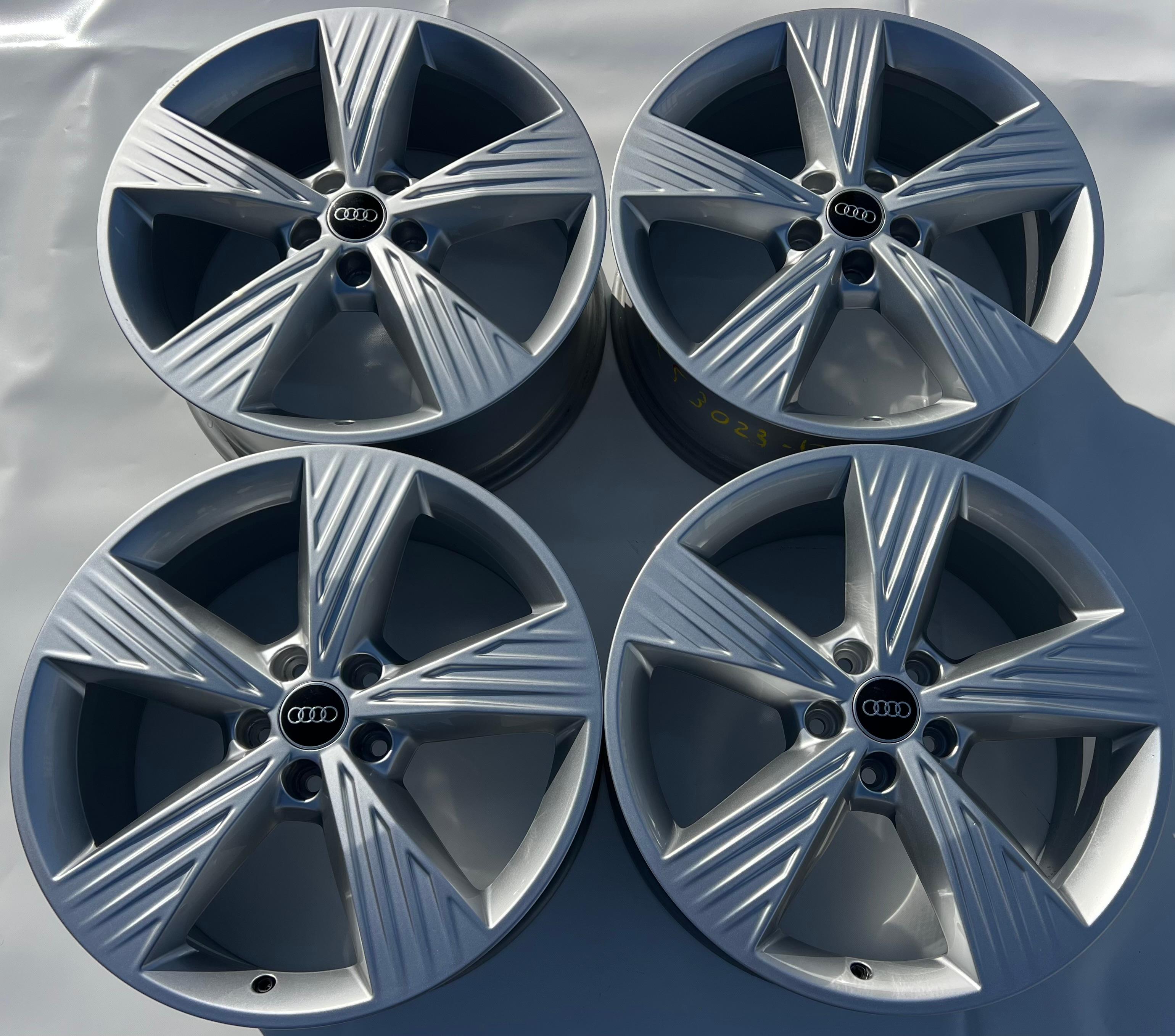 4 JANTES EN ALUMINIUM D'ORIGINE 19 POUCES POUR AUDI Q4 E-TRON 89A601025B 8x19 ET45 LIVRAISON GRATUITE