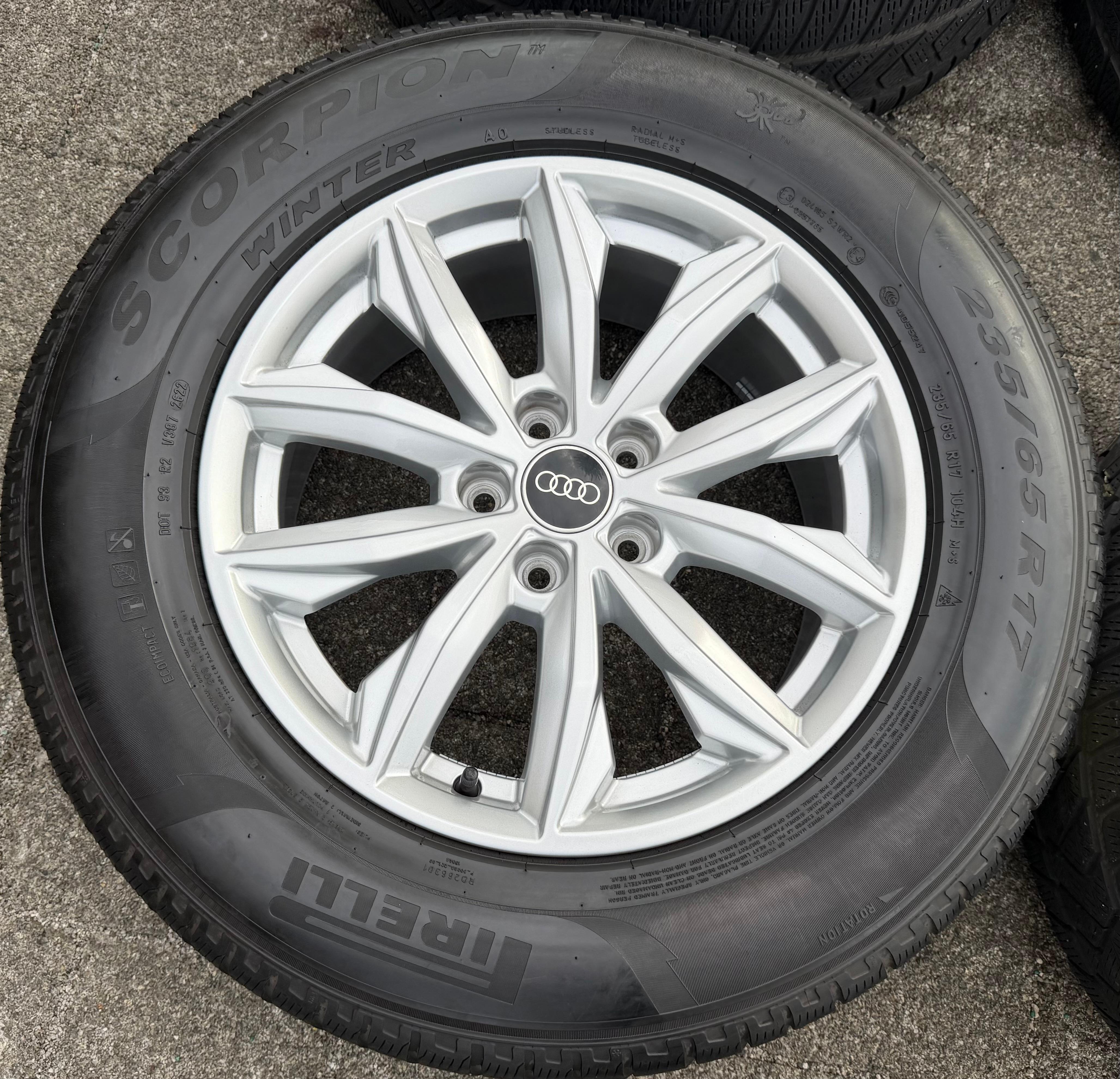 4 cerchi in lega originali da 17" per Audi Q5 FY 80A601025J 7x17 ET34