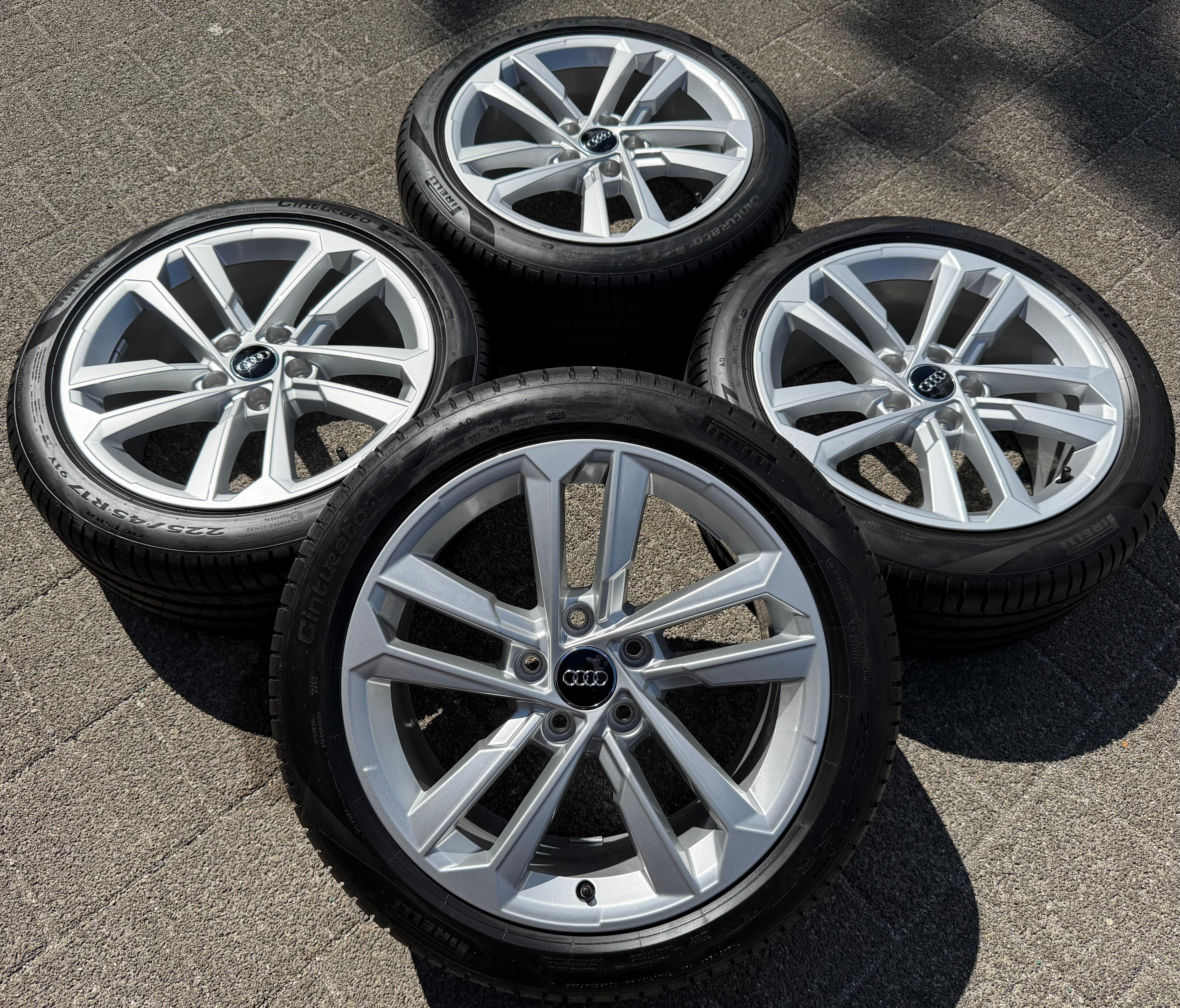 4 Original 17" Alu Sommerräder Audi A3 8Y 8Y0601025E 225/45R17 91Y 2020 Pirelli NEU