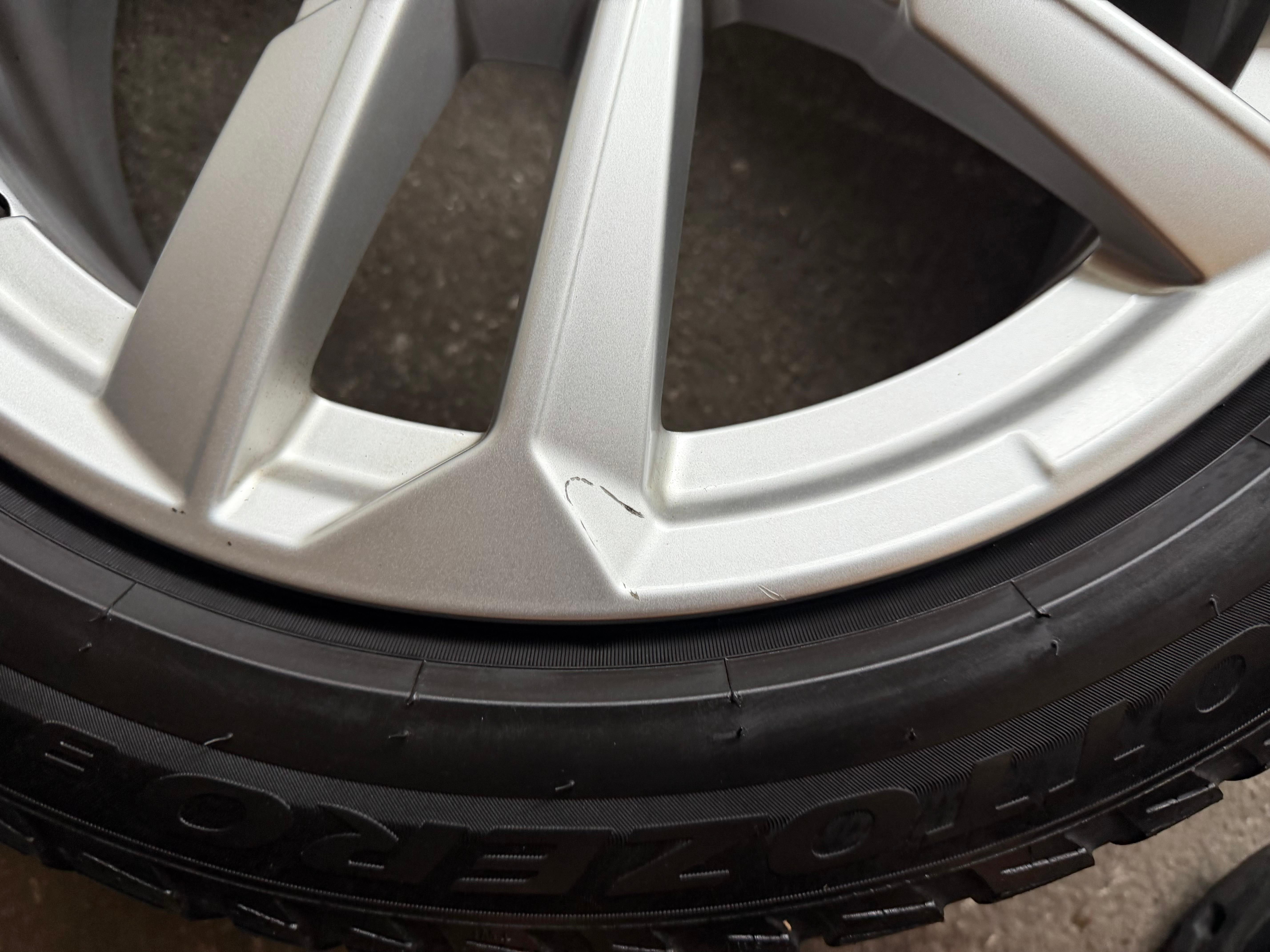 4 Original 17" Alufelgen Felgen Audi A3 8Y 8Y0601025L 6,5x17 ET43