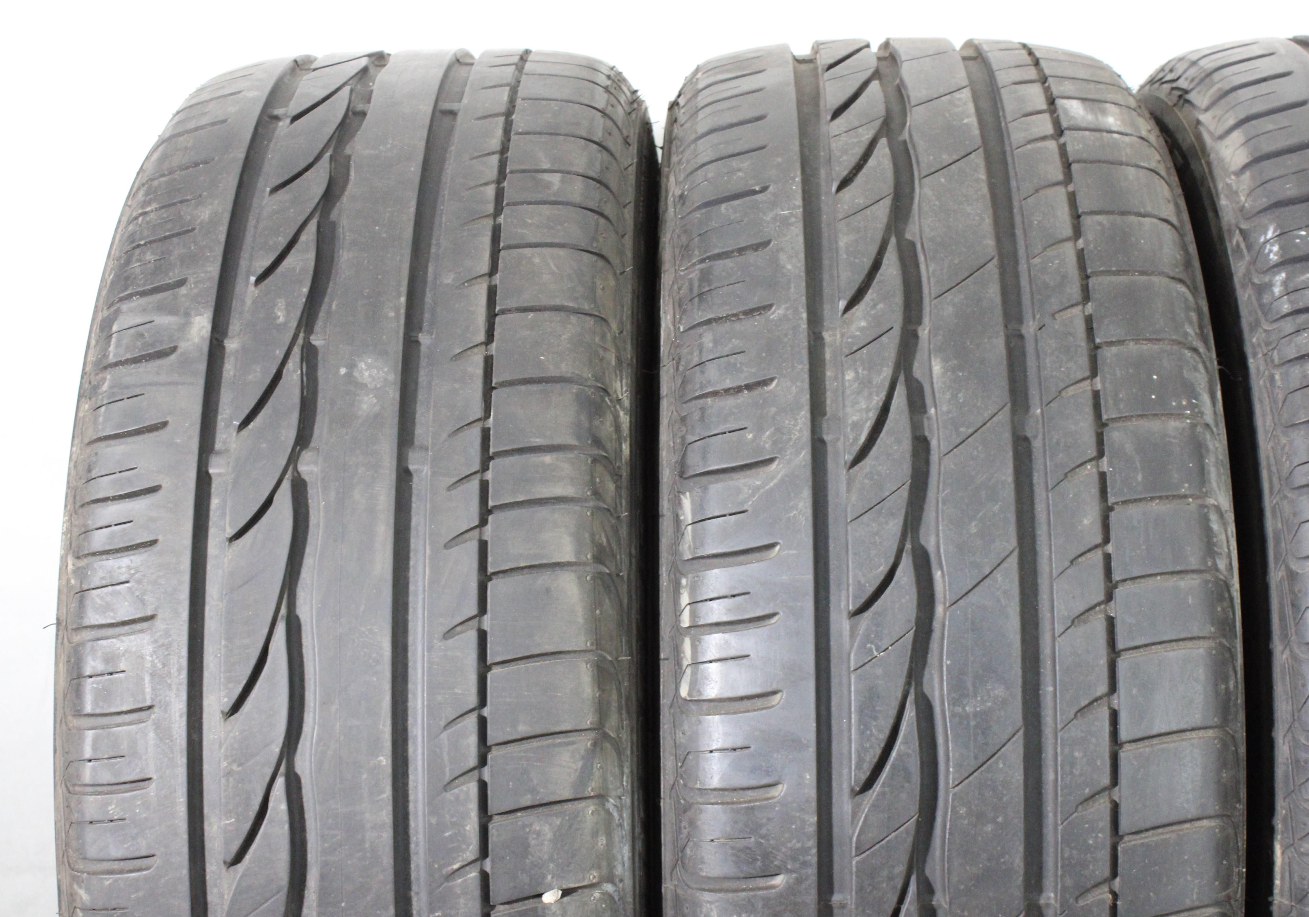 4 pneus été Bridgestone Turanza ER300* Runflat 225/55R17 97Y, 2x6 mm/2x7 mm, 2016