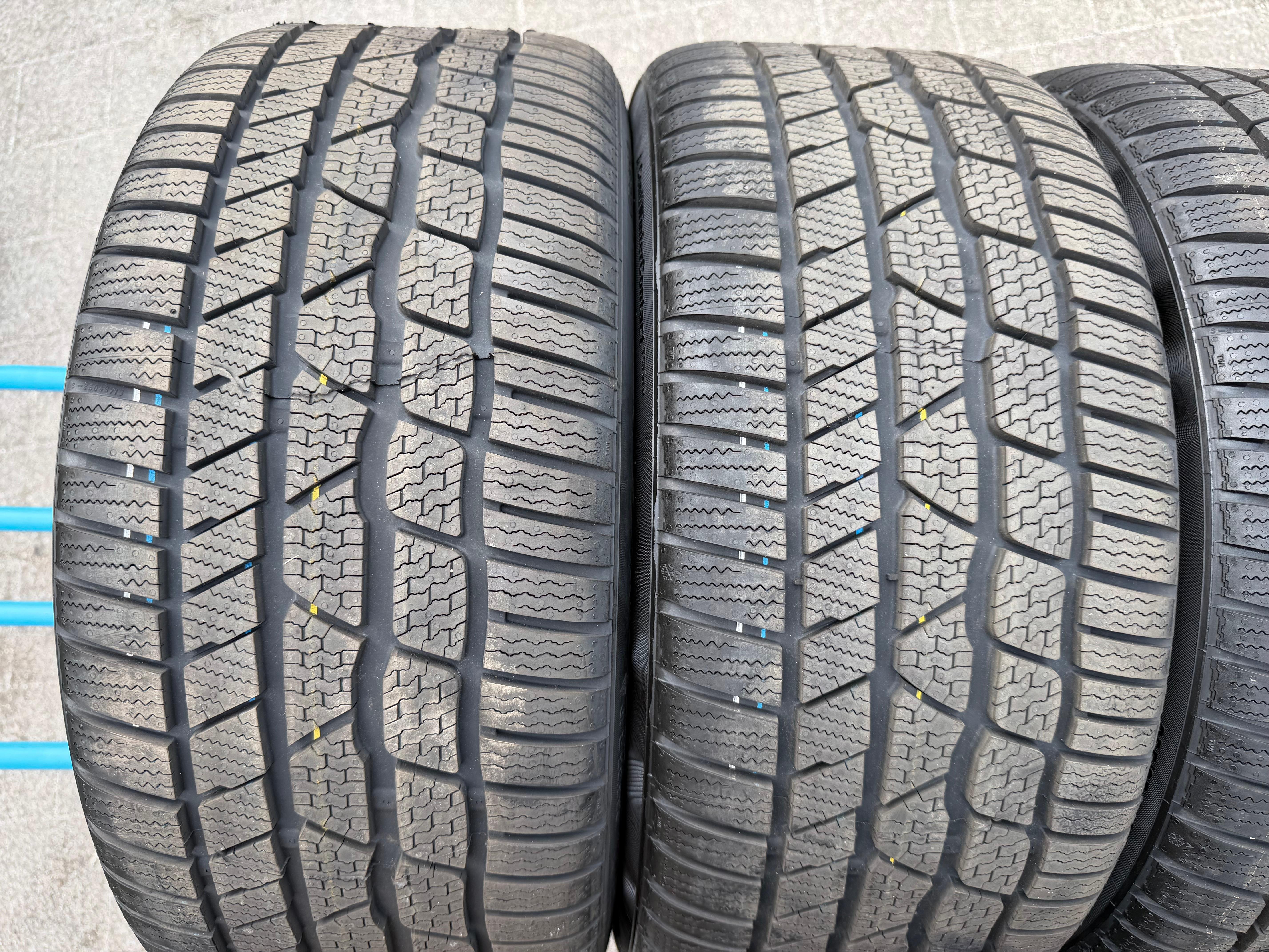 4 Original 19" Alu Winterräder Audi A5 S5 8W F5 8W0601025AM 255/35R19 96V Continental