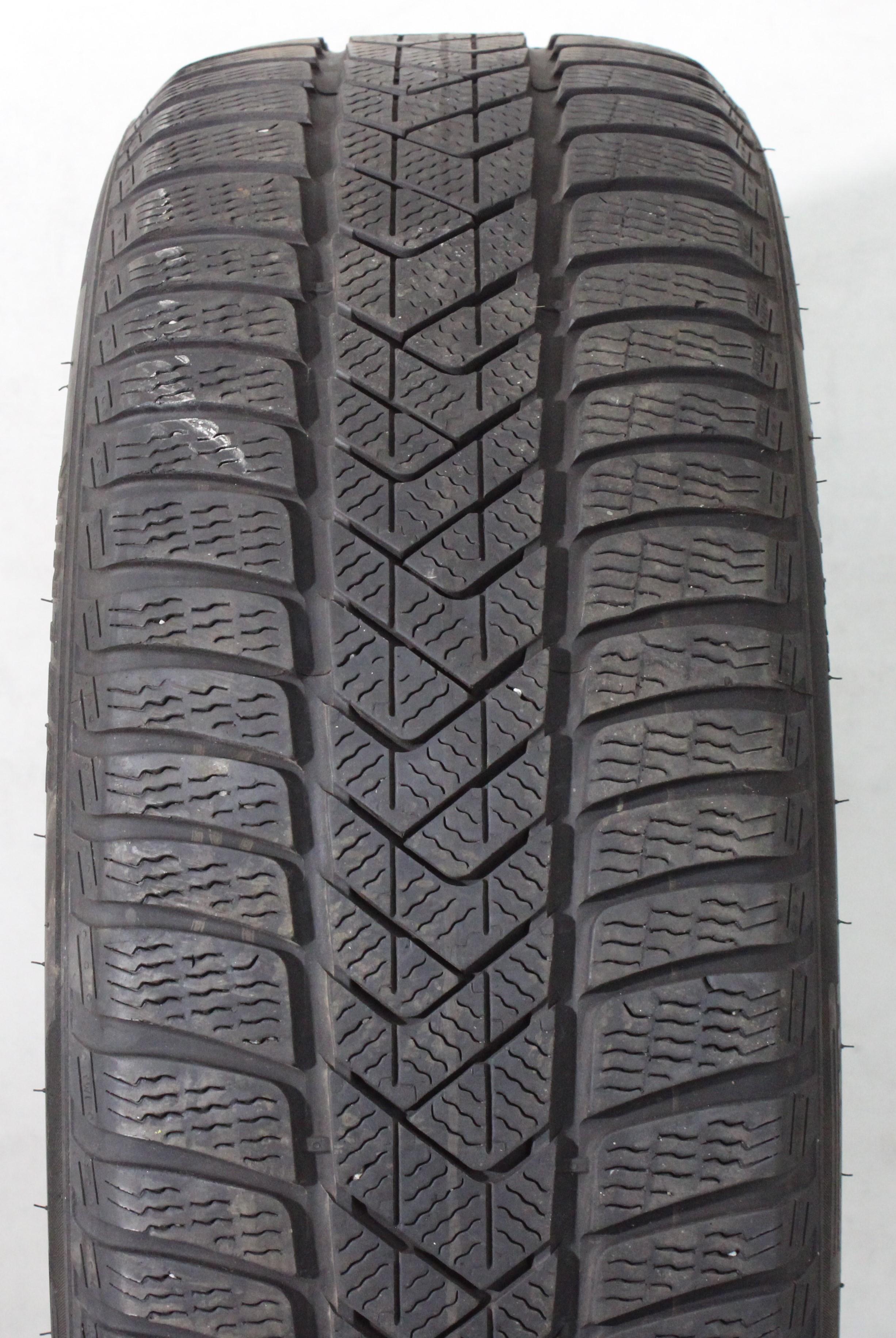 1 x 225/45R19 96V Winterreifen Pirelli Sottozero 3 Runflat 5,5-6mm 2019 *