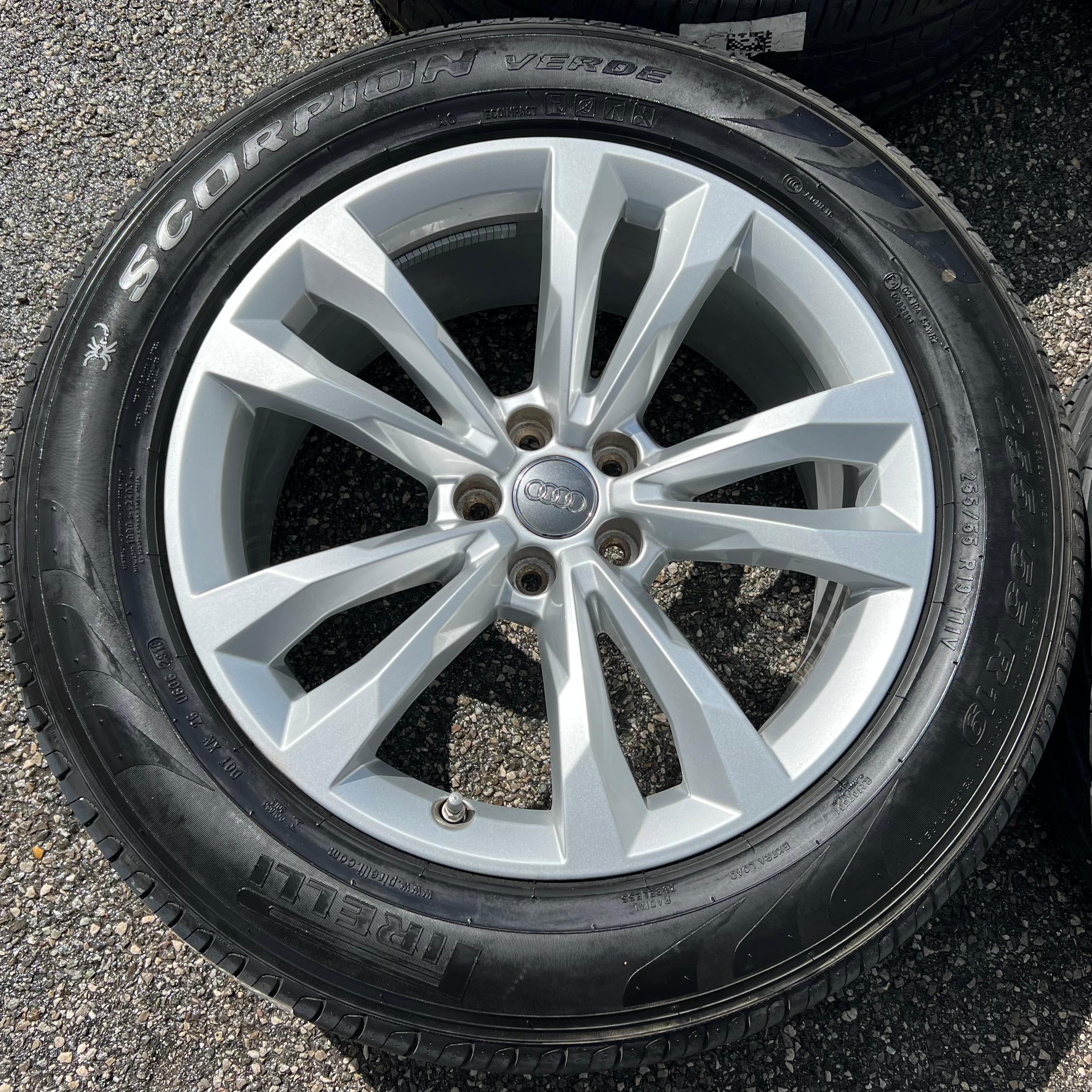 4 ORIGINAL 19" ALU SOMMERRÄDER AUDI Q7 4M 255/55R19 111V 4M0601025C RDKS FREIHAUS