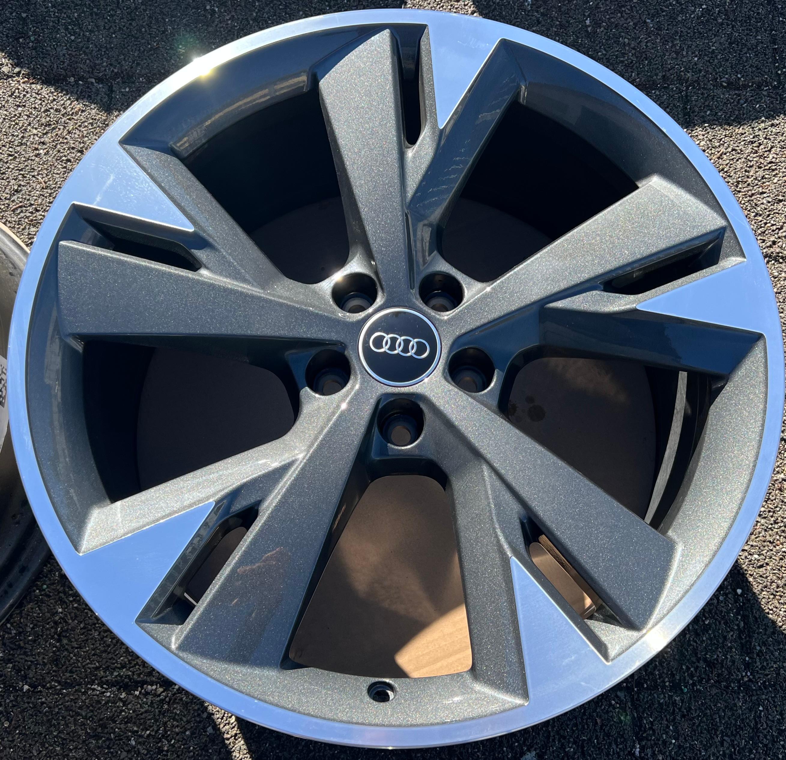 4 llantas de aleación 4ORIGINAL de 20" para AUDI Q4 E-TRON F4B F4N 89A601025AR 89A601025AS