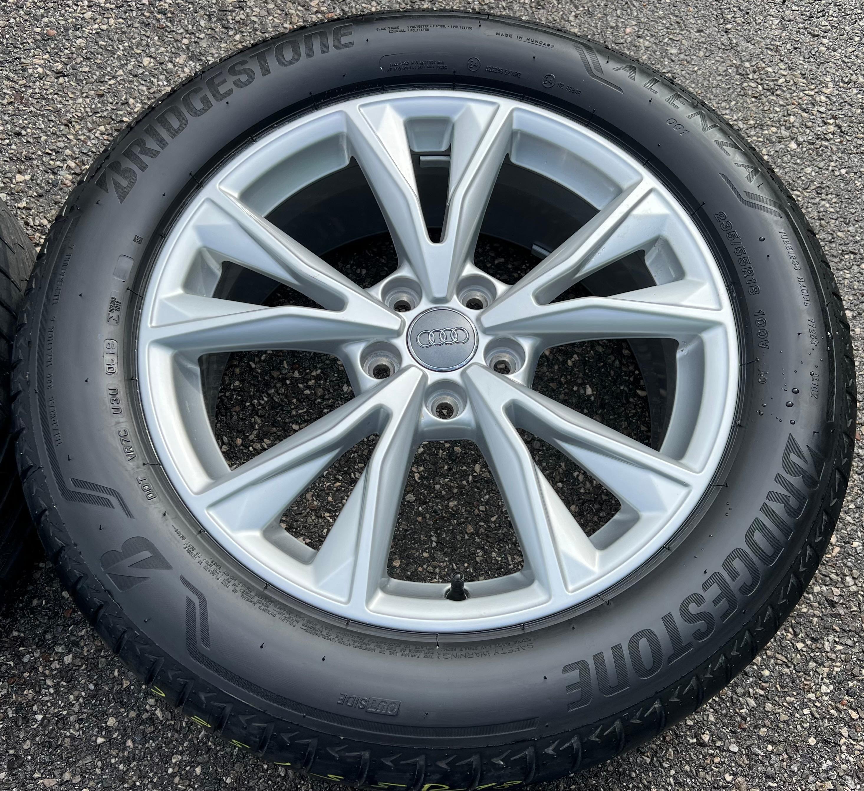 4 CERCHI ESTIVI ORIGINALI IN ALLUMINIO DA 18" AUDI Q3 F3 83A 83A601025H 235/55R18 100V BRIDGESTONE
