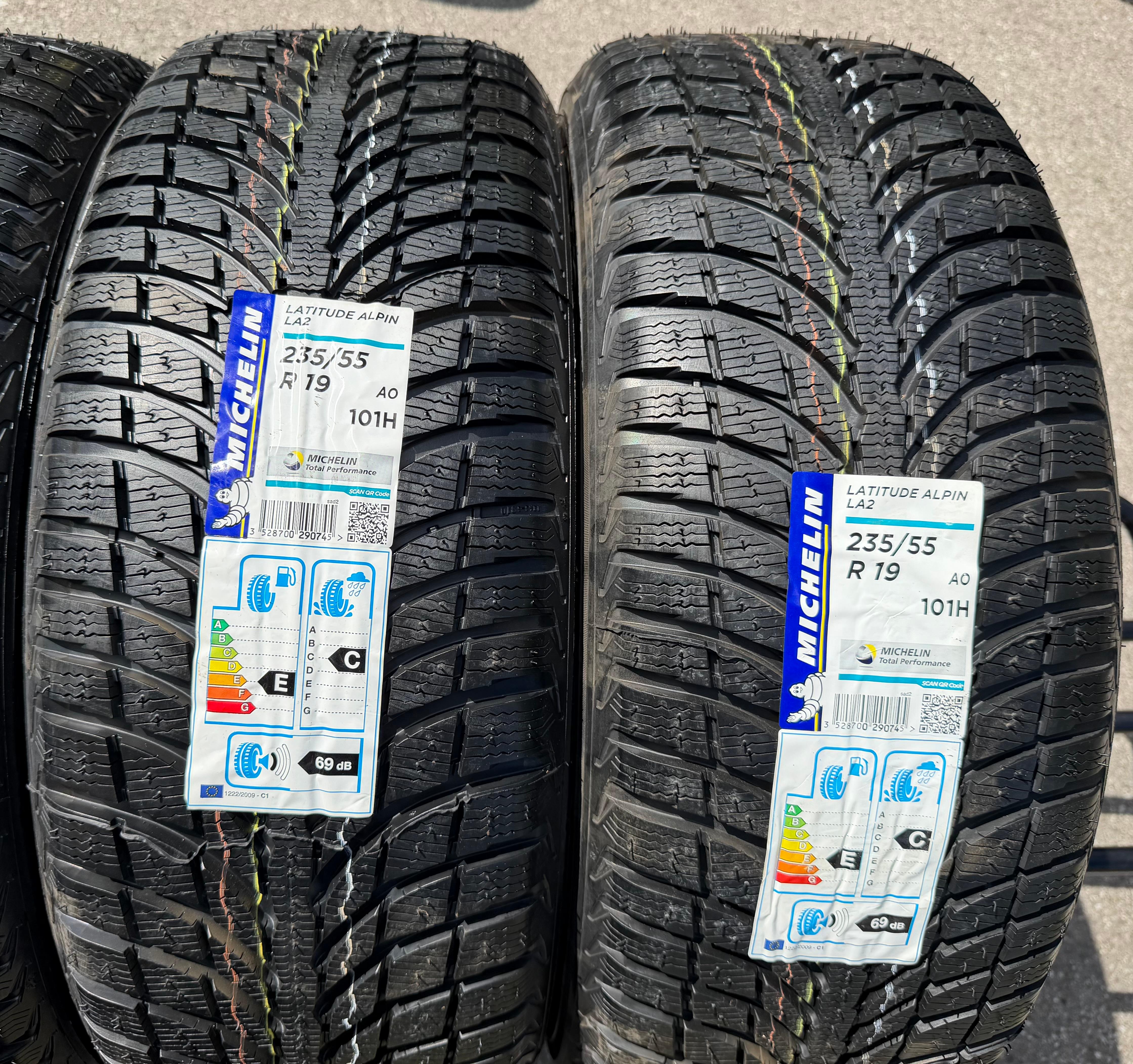 4 Original 19" Alu Winterräder Audi Q5 SQ5 FY 80A601025K 235/55R19 101H Michelin