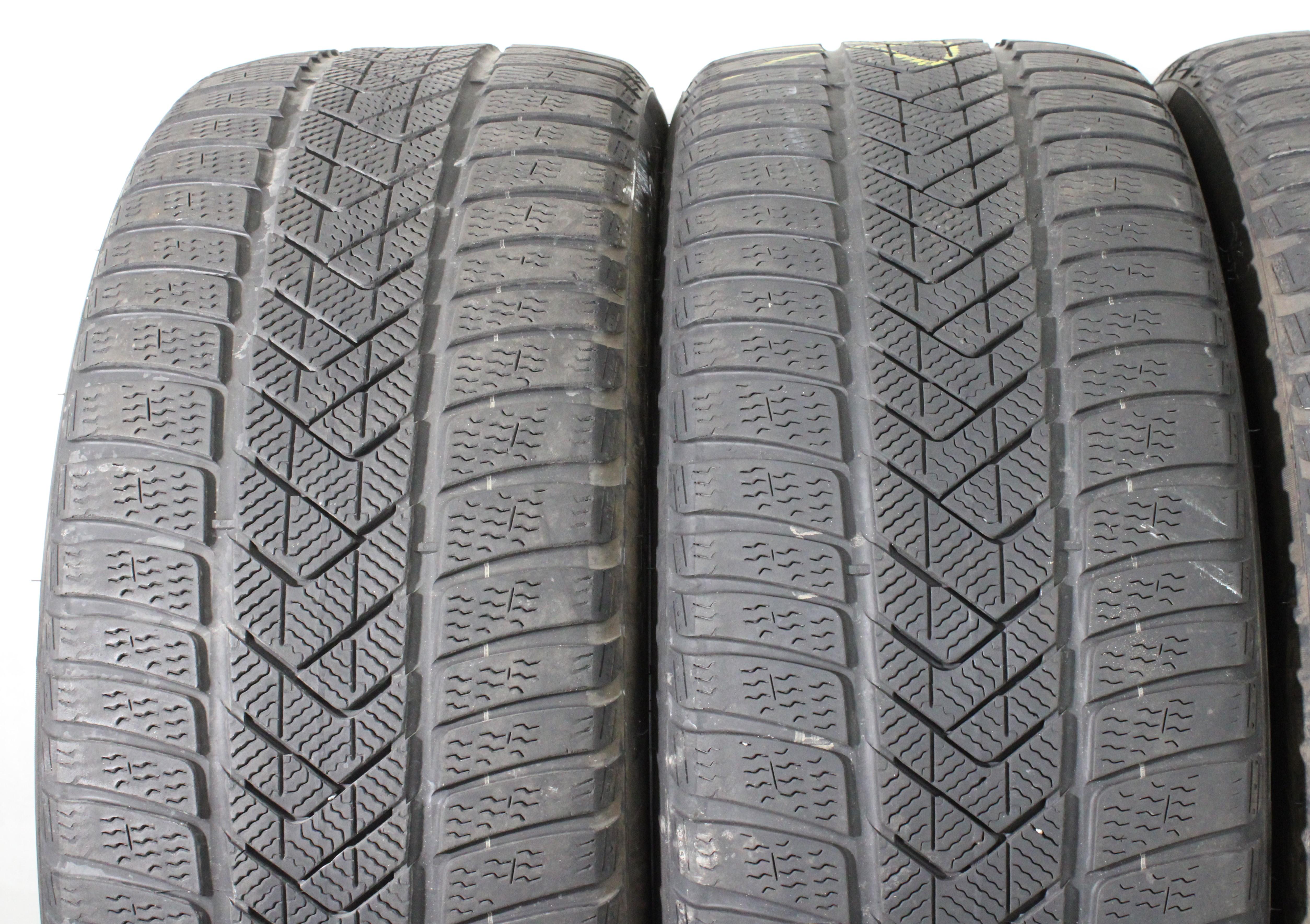 4 x 275/45R20 110V pneus hiver Pirelli Scorpion Winter* Runflat 5-5,5 mm 2022
