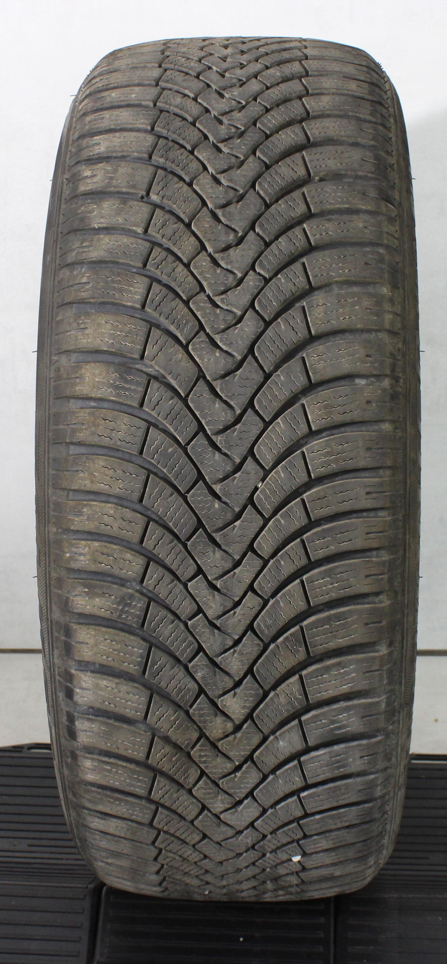 1 x 235/50R19 103V Winterreifen Falken Eurowinter HS01 SUV 7mm 2022 XL