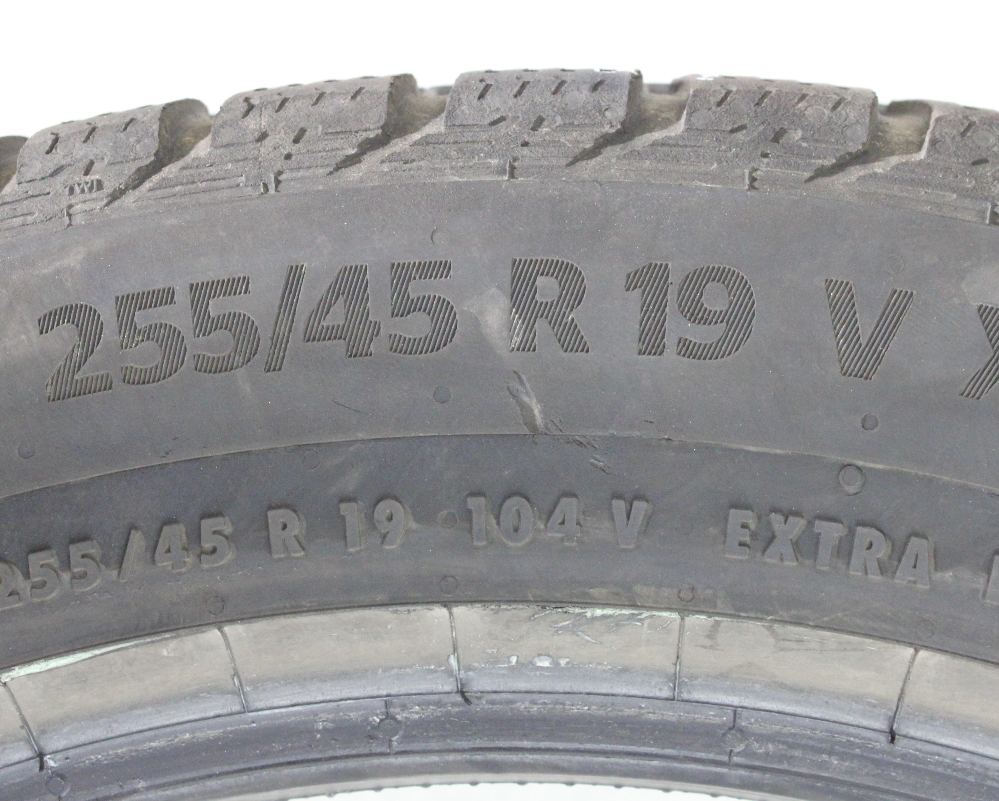 4 x 255/45R19 104V Winterreifen Continental Winter Contact TS860S TO 2x5mm/2x5,5-6mm 2x2023/2x2025 Silent XL