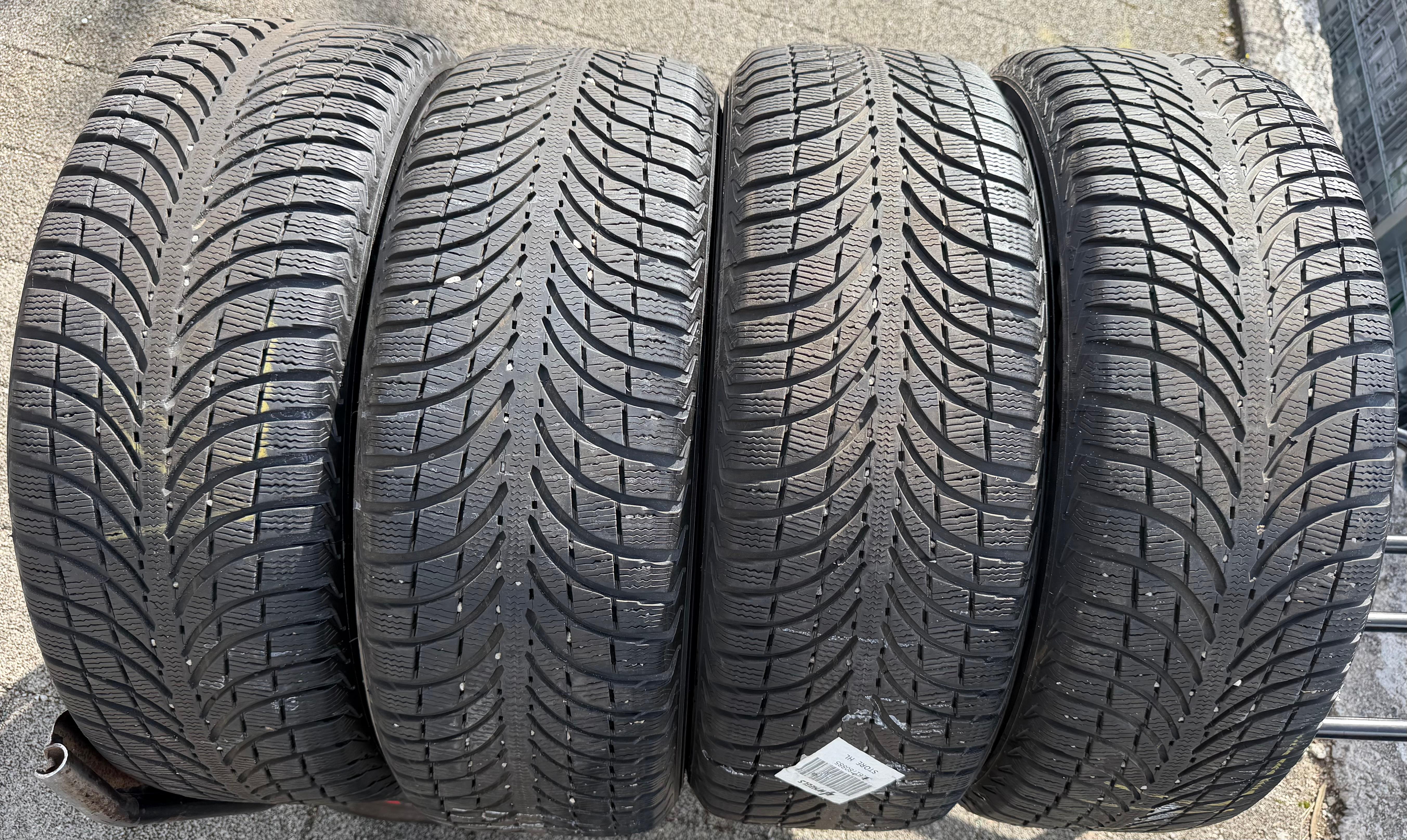 4 ruote in lega originali da 19" invernali Audi Q5 SQ5 FY 80A601025K 235/55R19 101H Michelin 2022