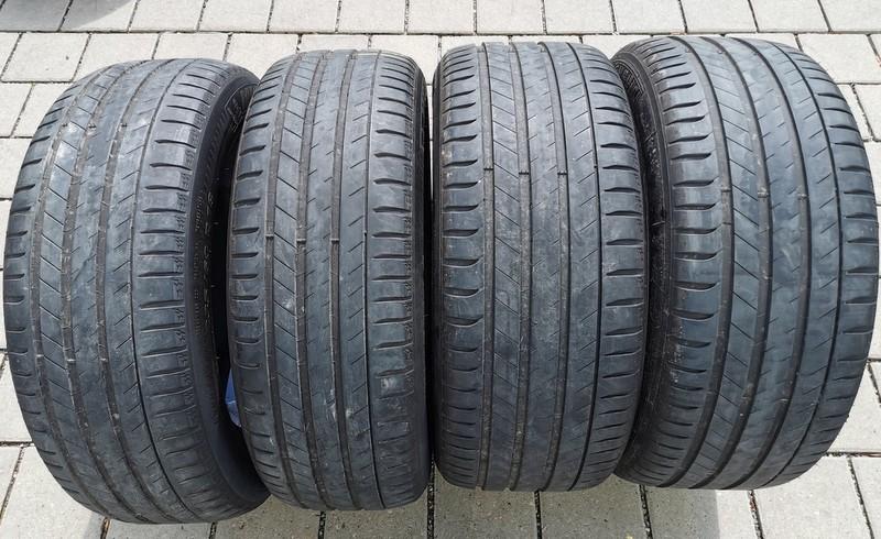 2 x 235/60R18 103W 2 x 255/55R18 105W Neumáticos de verano Michelin Latitude Sport 3 N0 5-5.5mm 2016
