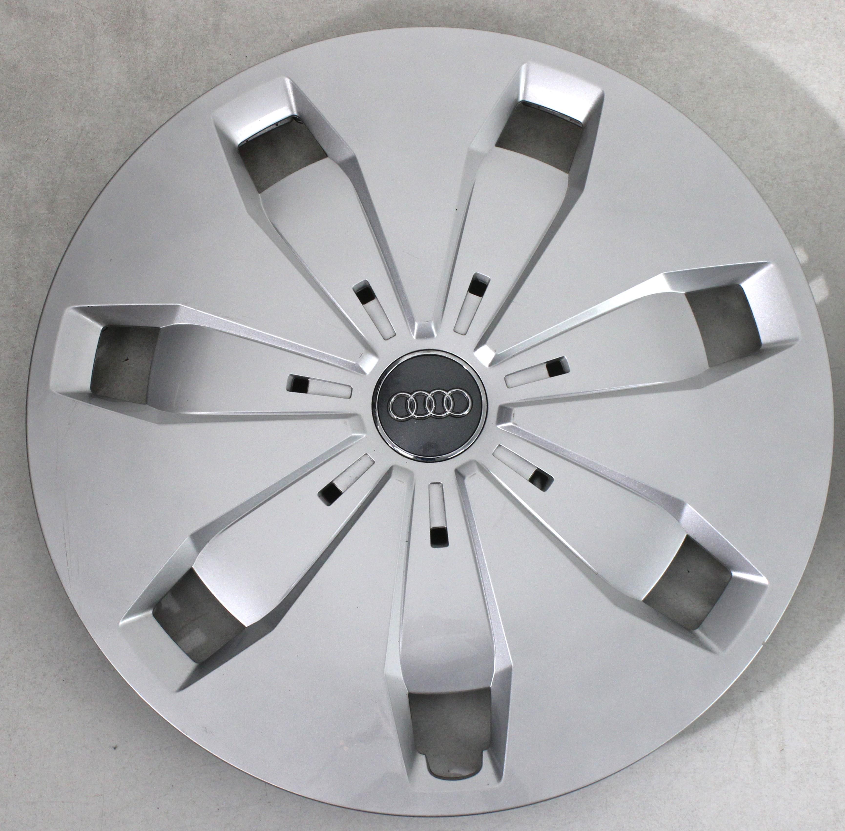 4x Tapacubos originales de 16" para Audi A3 A4 Q2 81A601147