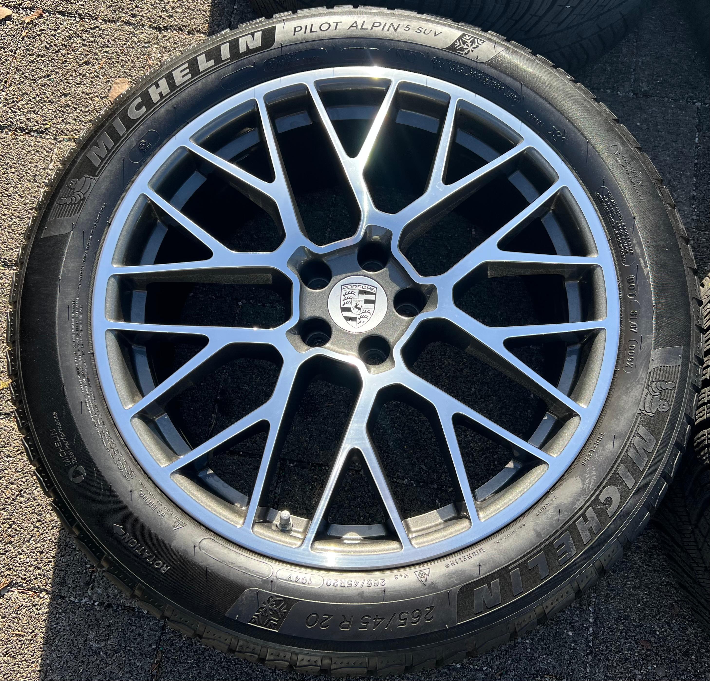 4 CERCHI IN LEGA ORIGINALI DA 20" PER PORSCHE MACAN I & II RS SPYDER CON PNEUMATICI MICHELIN
