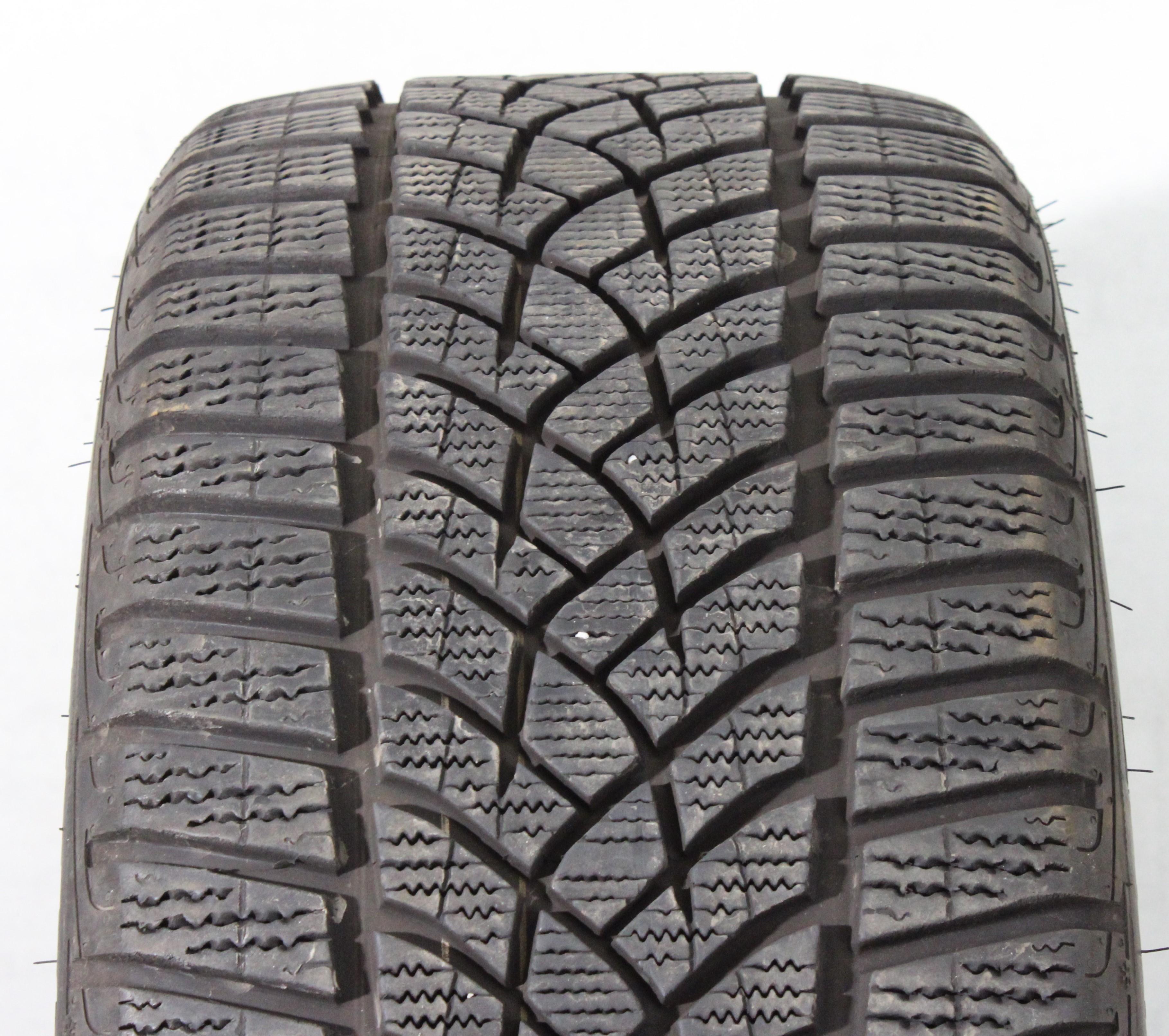 1 x 245/40R18 97V Winterreifen Goodyear Ultra Grip Performance GEN-1 AO 6,5mm 2024