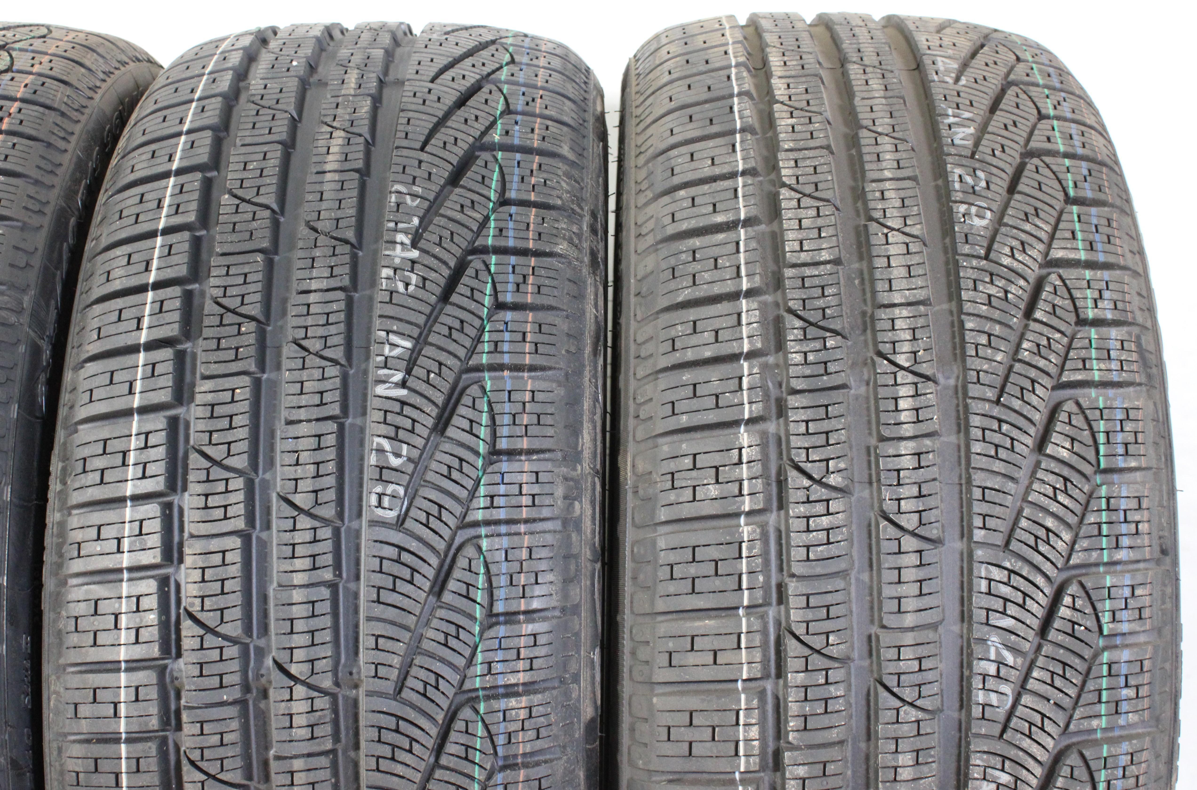 4 x 235/40R19 96V Winterreifen Pirelli Sottozero Winter 240 Serie 2 AO Volles Profil 2020 NEU