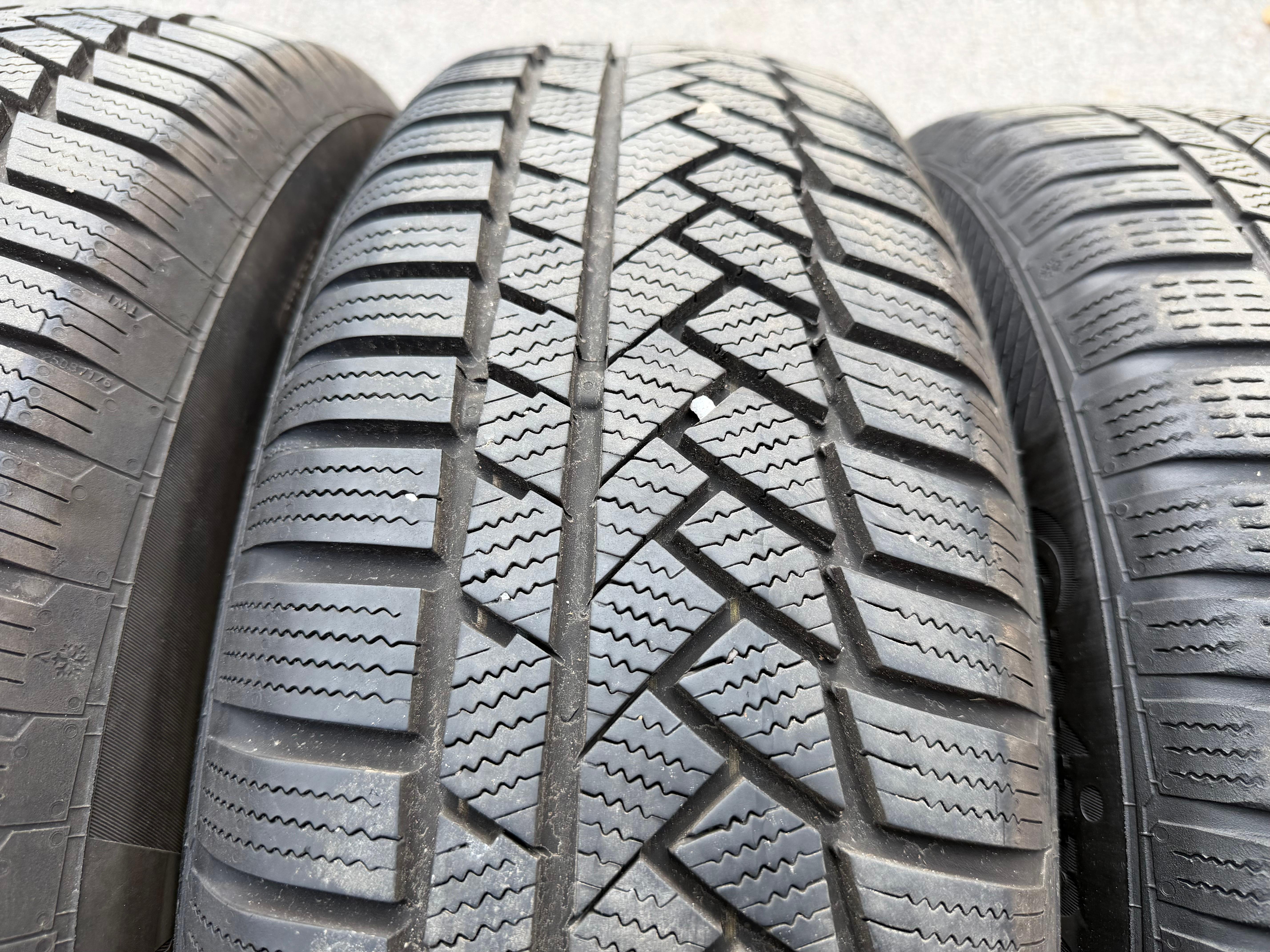 4 ruedas de invierno de aluminio originales de 17" para AUDI Q3 F3 F3N 215/65R17 99H Continental 2022