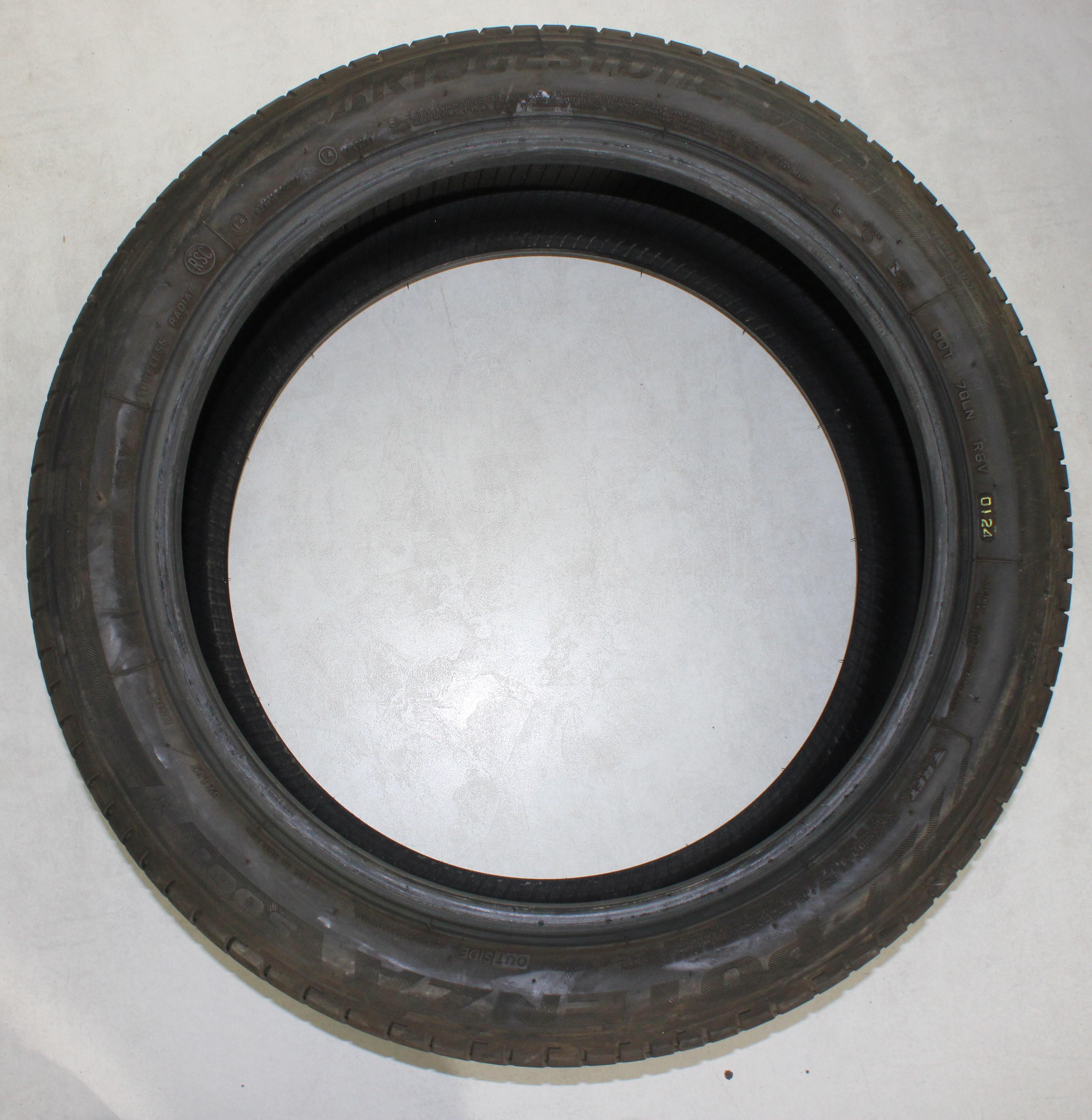 1 x 245/45R19 98Y pneu été Bridgestone Potenza S001 * Runflat 6mm 2024