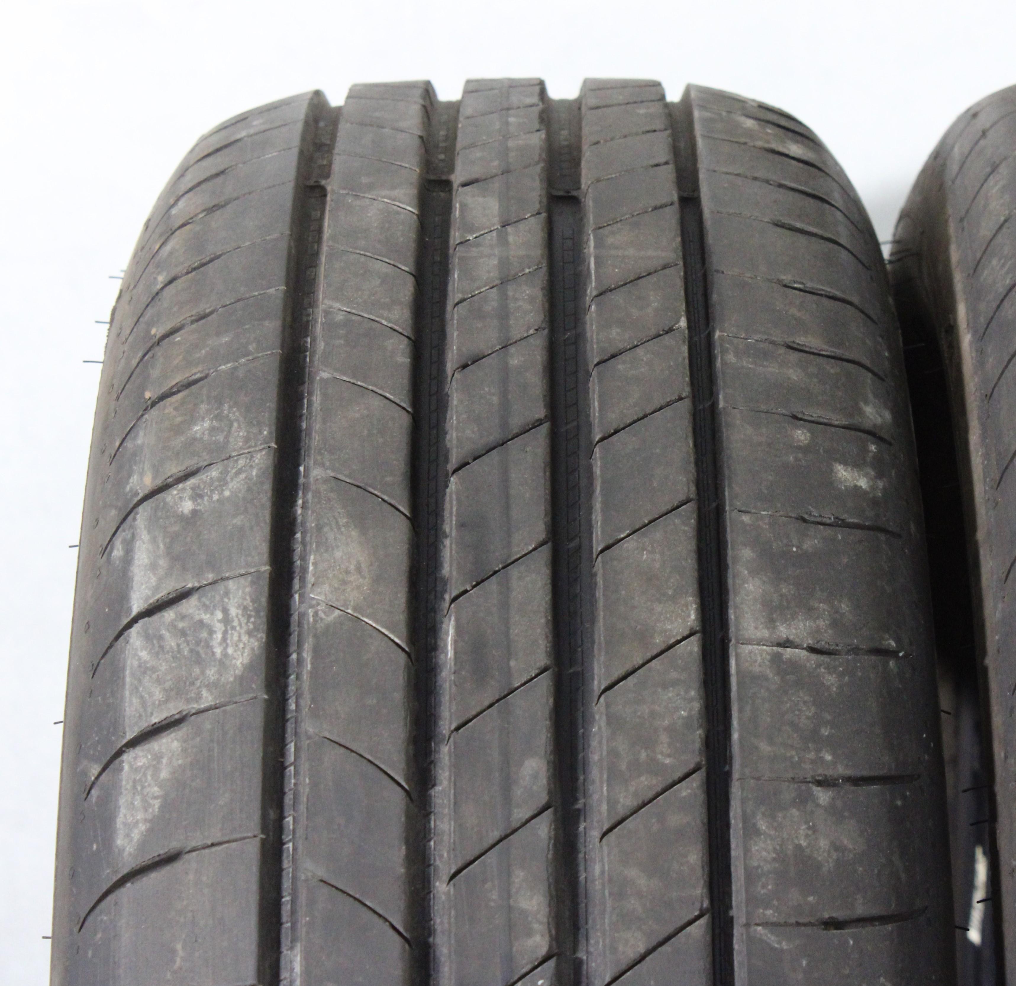 2 x 235/65R18 110H Sommerreifen Goodyear Eagle F1 Asymmetric 3 AO 6-6,5mm 2022