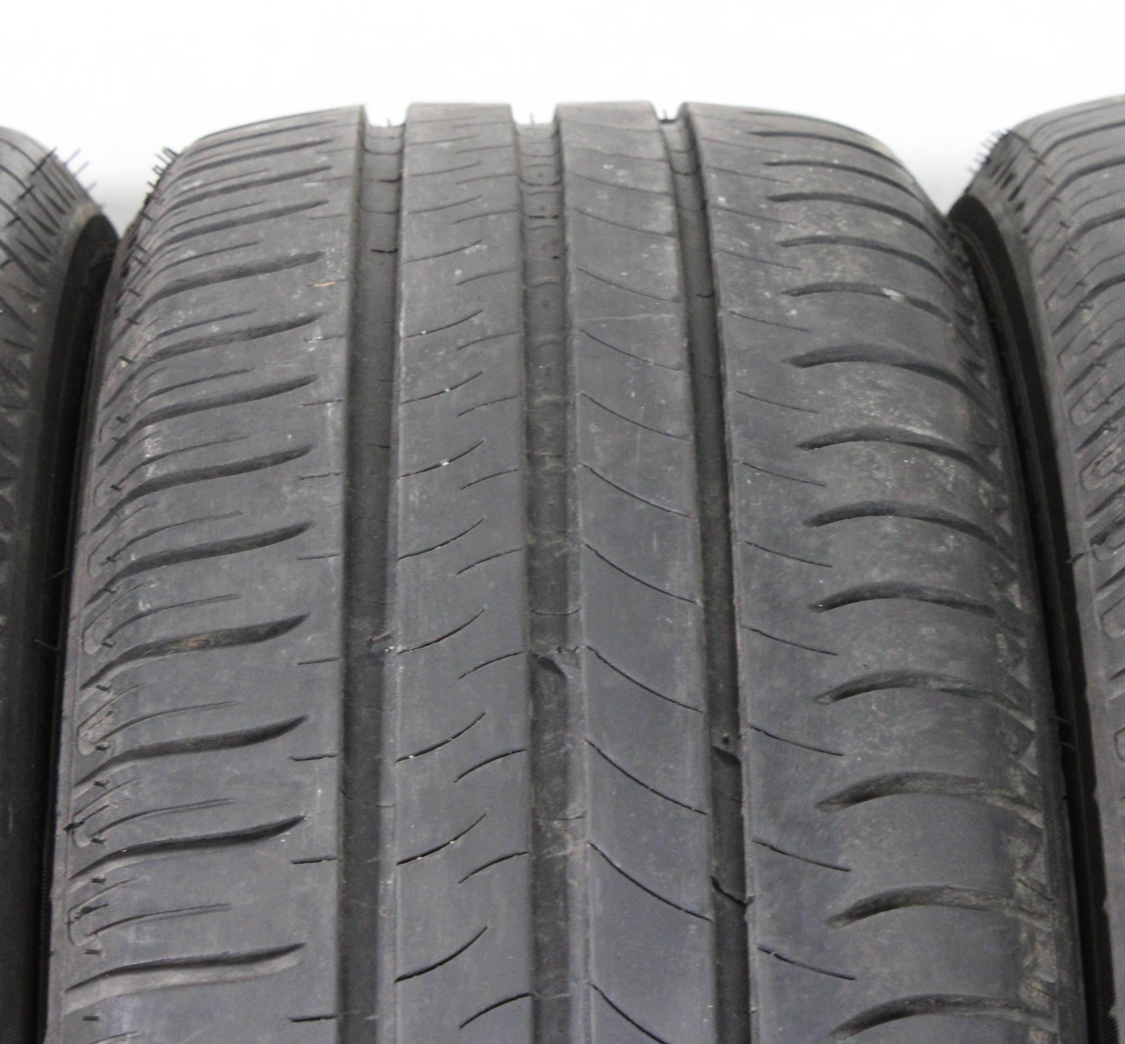 4 x 195/55R16 87T Sommerreifen Michelin Energy Saver S1 1x5-5,5mm/3x5,5-6mm 2015