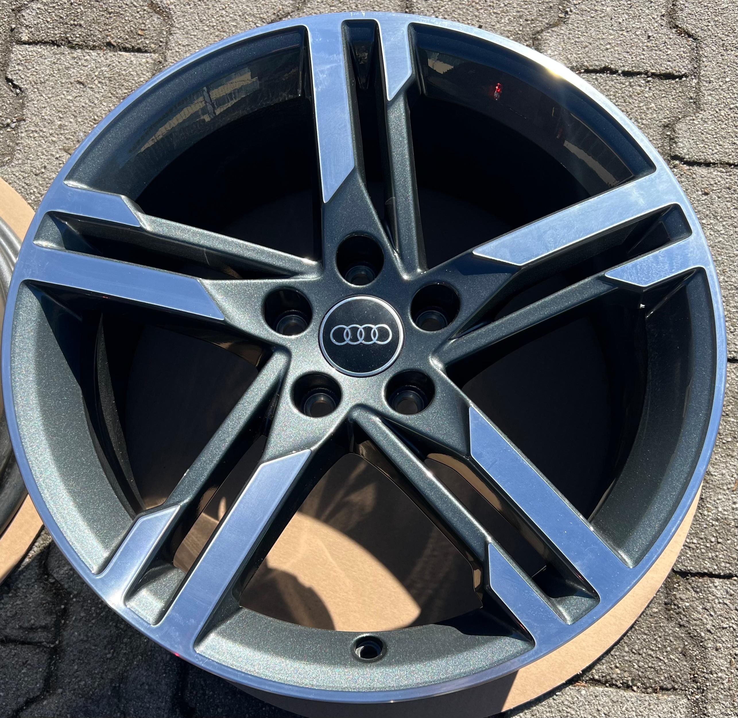 4 ORIGINELE 18" ALUMINIUM VELGEN VOOR AUDI A4 8W 8W0601025M 8x18 ET40