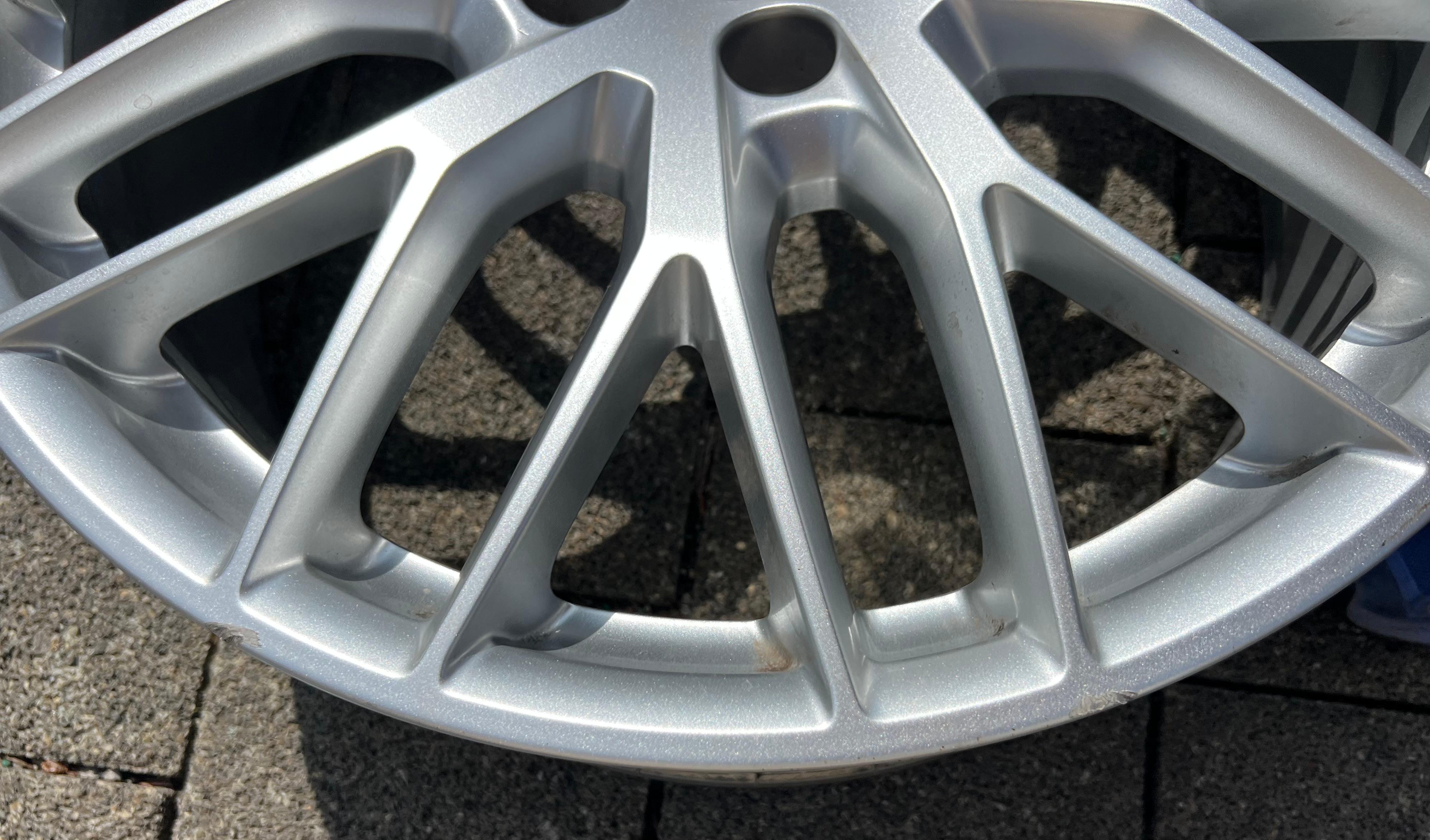 1 X ORIGINAL 19" ALUFELGE FELGE AUDI A4 ALLROAD 8W B9 8W9601025F 8x19 ET32