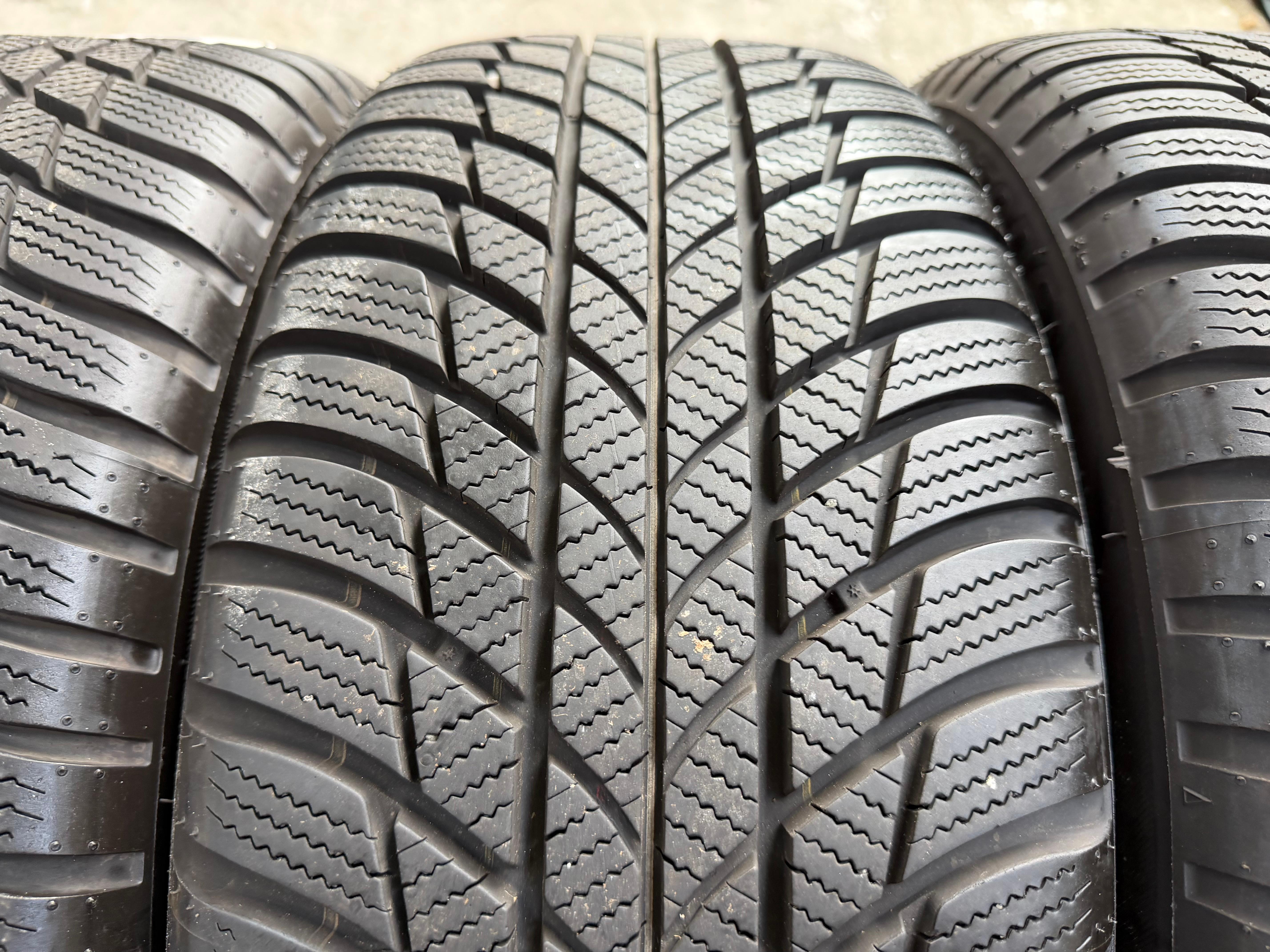 4 Original 17" Alu Winterräder Audi A4 B9 8W 8W0601025P 225/50R17 98H Bridgestone