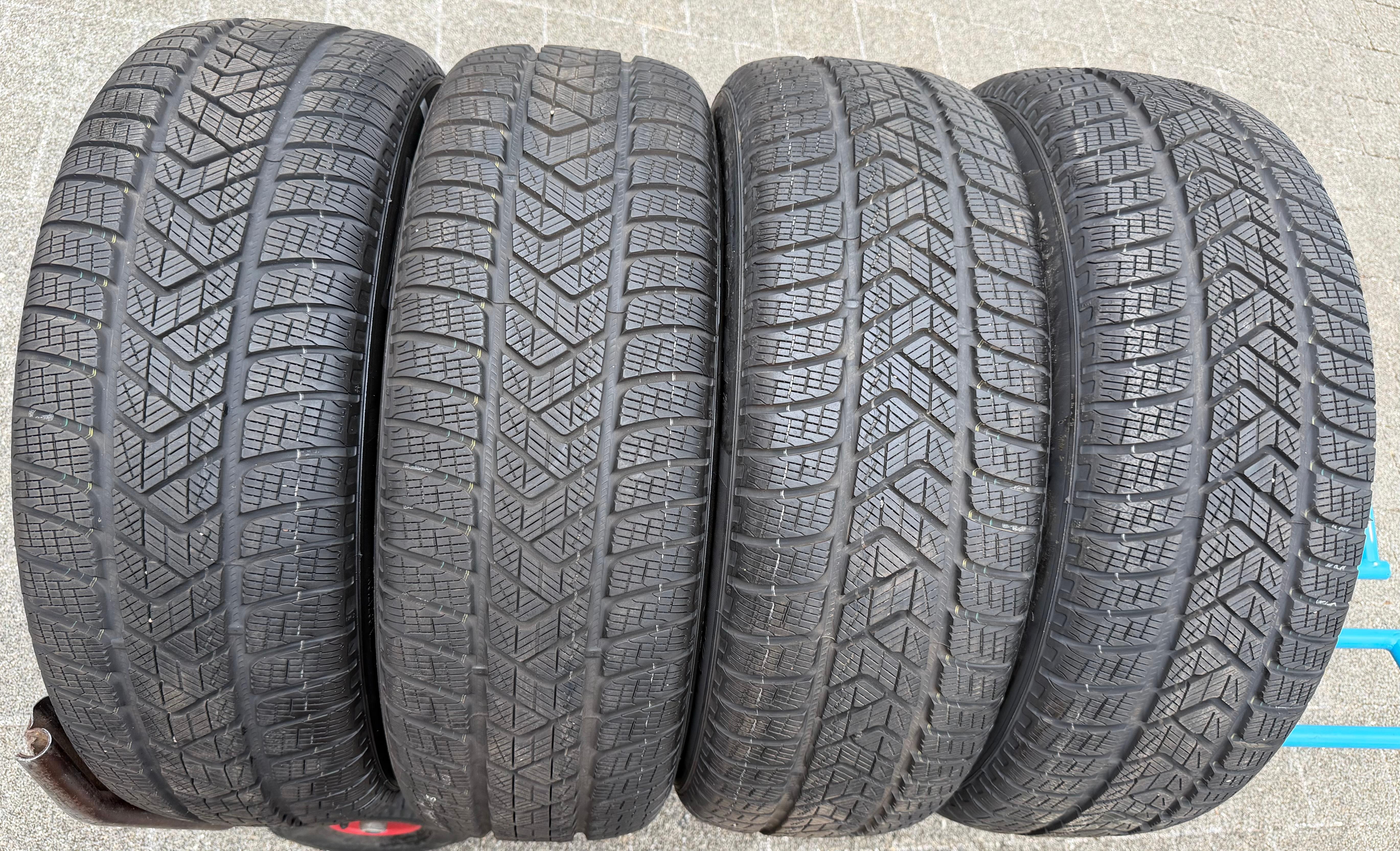 4 Original 19" Alu Winterräder Audi Q5 SQ5 FY 80A601025K 235/55R19 101H Pirelli