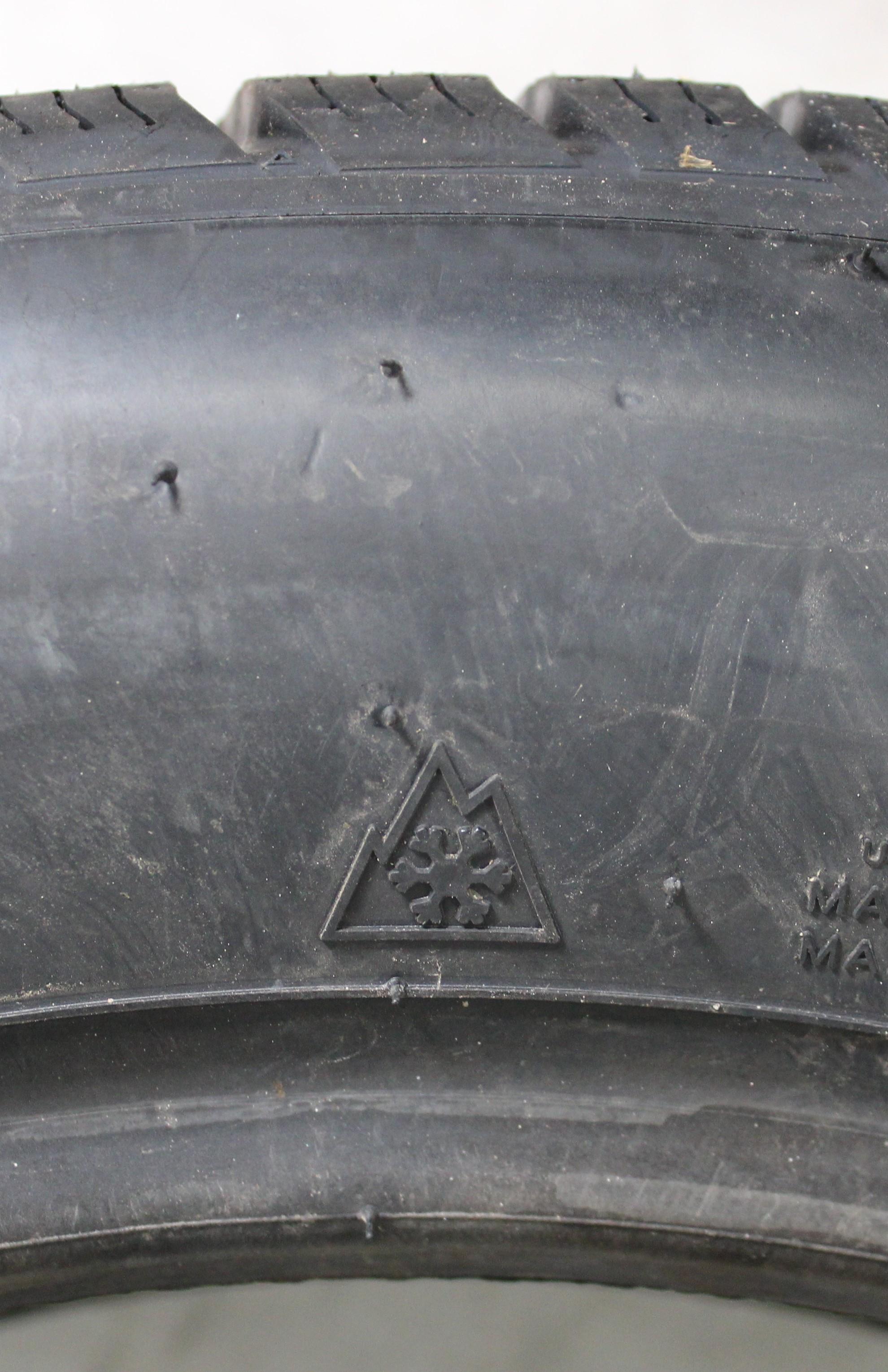2 x 205/55R17 95V Winterreifen Hankook Winter I*Cept Evo 2 AO Volles Profil 2019