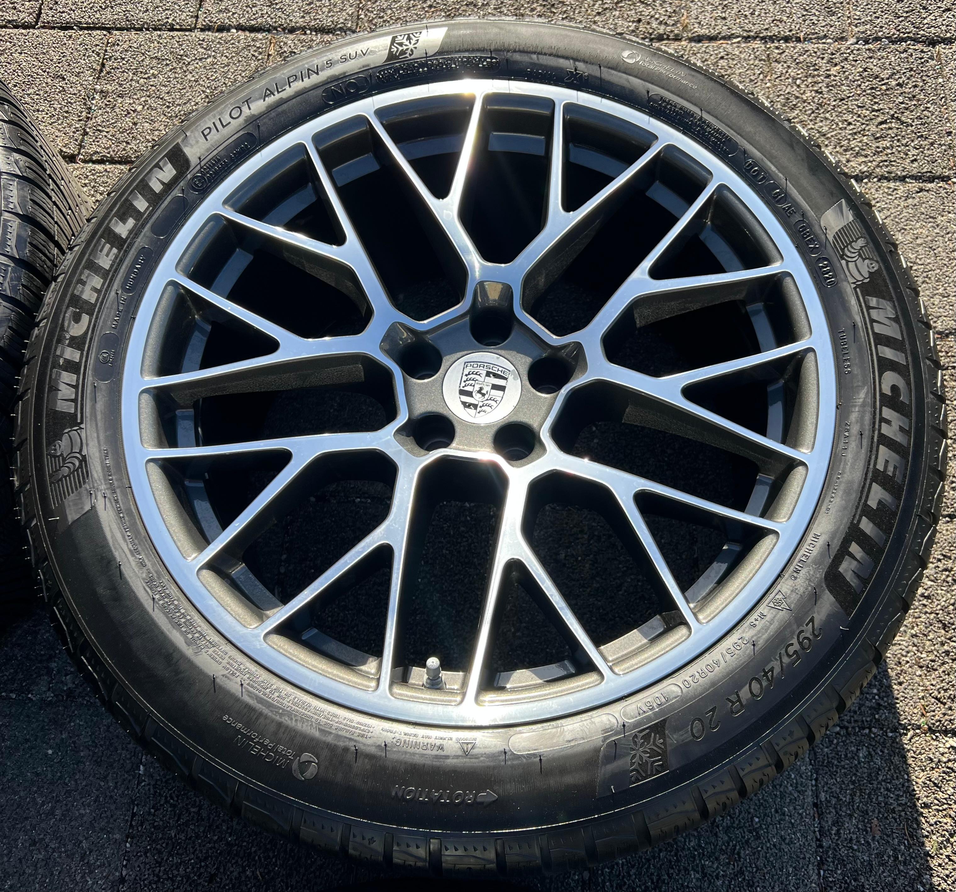 4 CERCHI IN LEGA ORIGINALI DA 20" PER PORSCHE MACAN I & II RS SPYDER CON PNEUMATICI MICHELIN