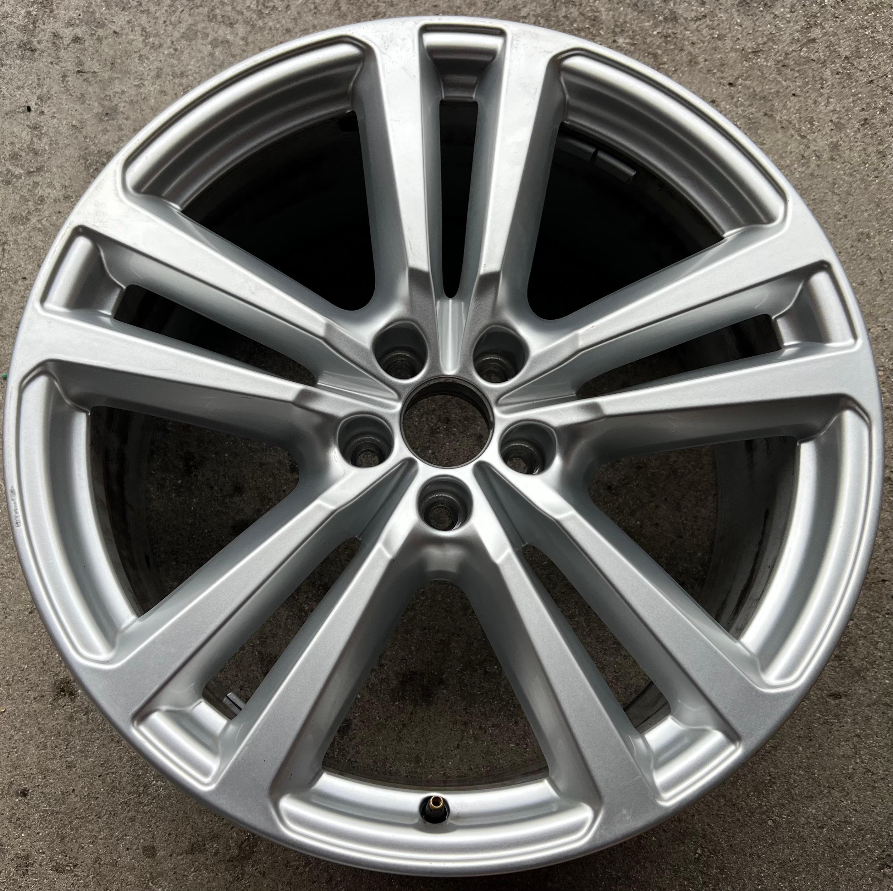 1 X ORIGINAL 20" ALUFELGE FELGE AUDI Q7 SQ7 4M 9x20 ET28 4m0601025H FREIHAUS