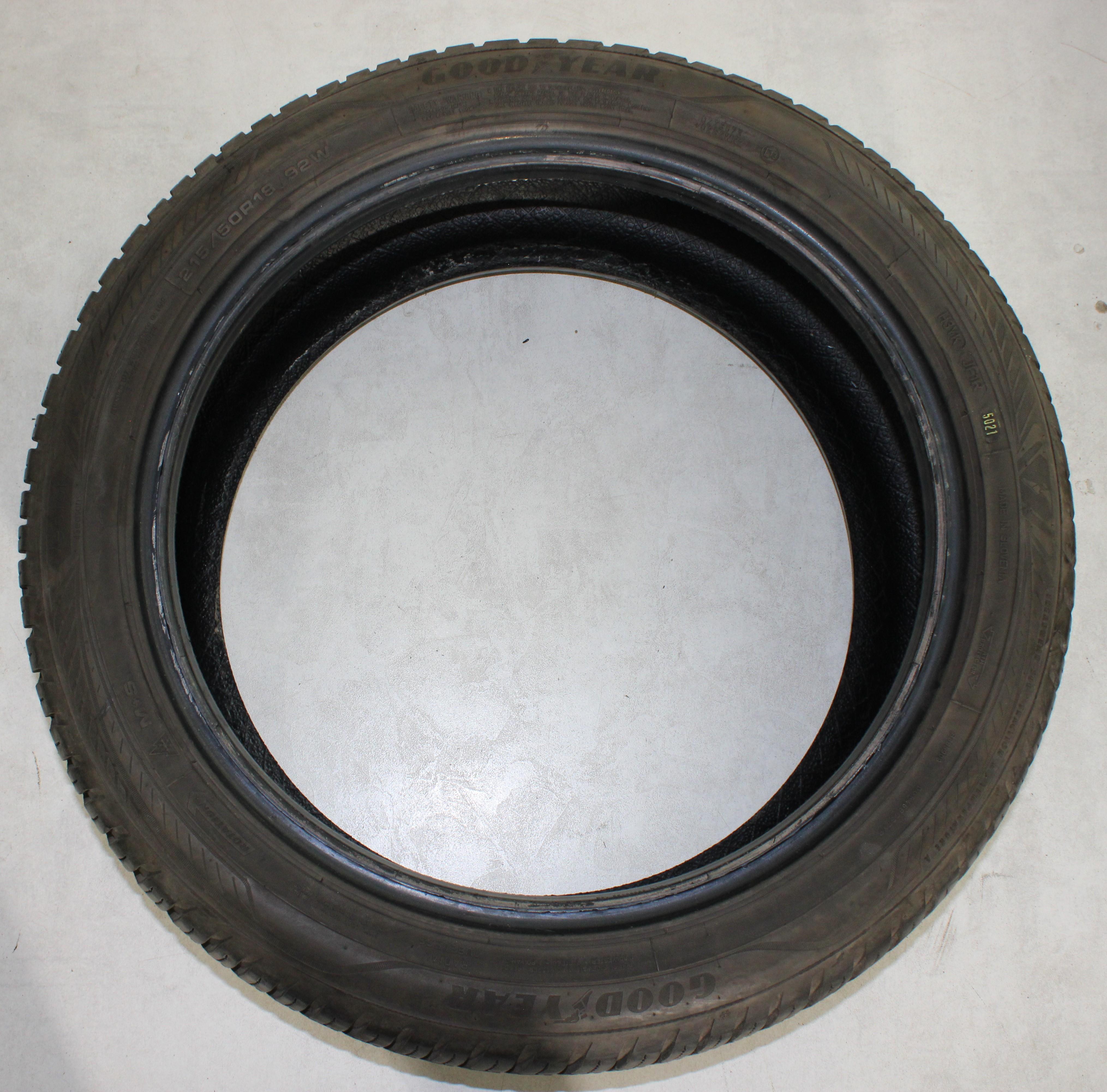 4 x 215/50R18 92W Ganzjahresreifen Goodyear Vector 4 Seasons GEN-3 2x5,5-6mm/2x6,5-7mm 3x2021/1x2024