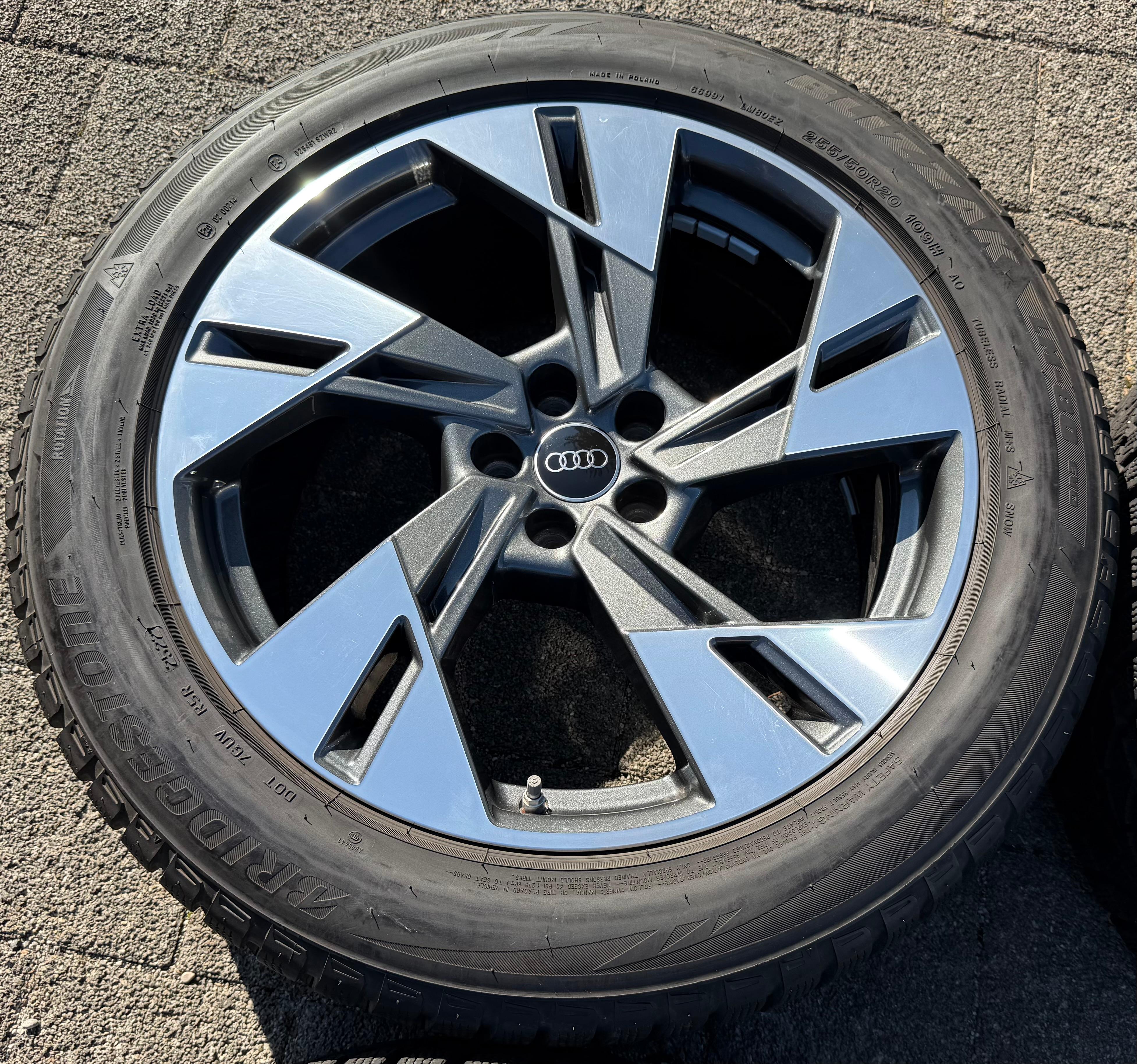 4 ORIGINAL 20" ALU WINTERRÄDER AUDI E-TRON Q8 ETRON 4KE601025T 255/50R20 109H