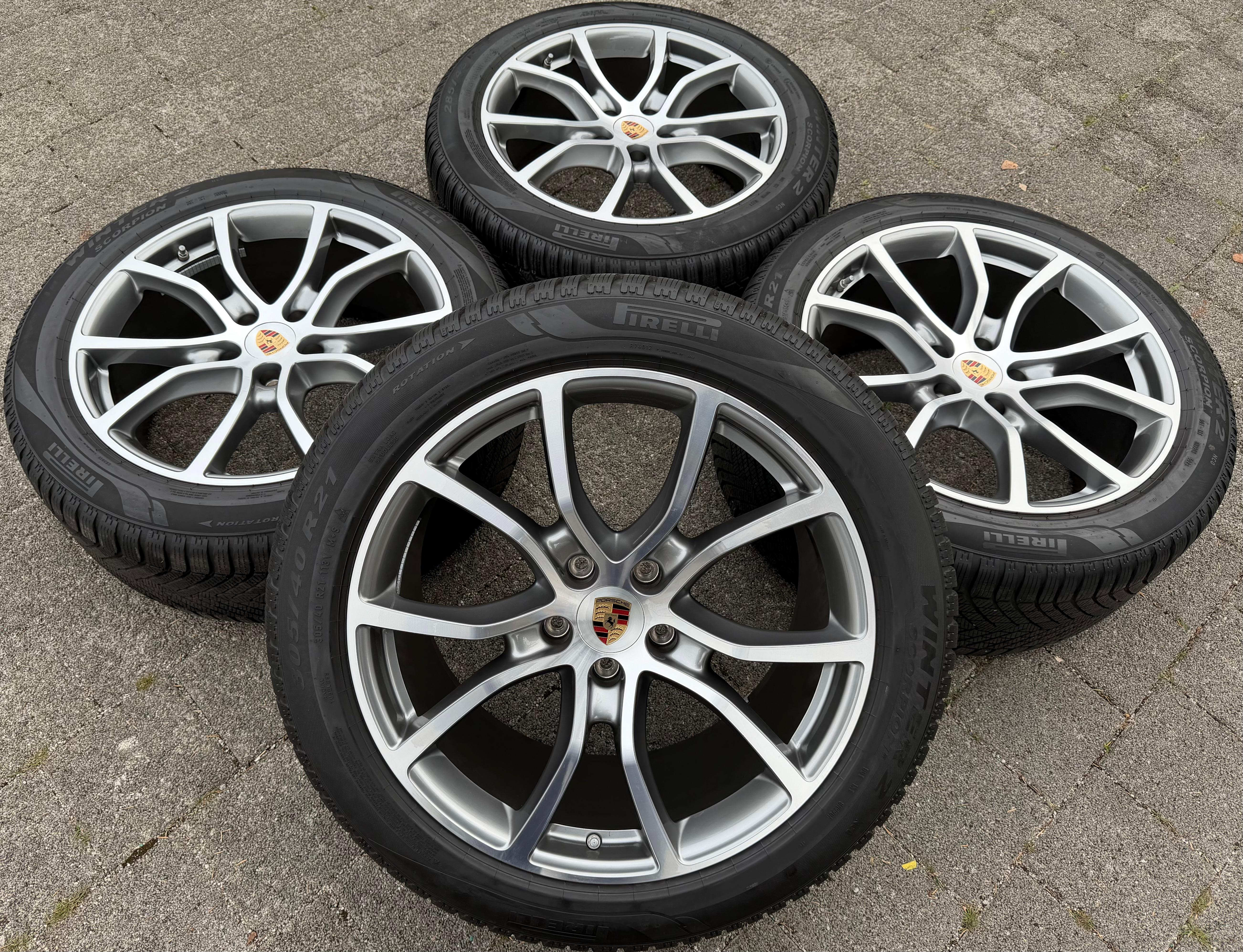 4 originele 21" aluminium winterwielen Porsche Cayenne Coupe II E3 9Y3601025BN Pirelli