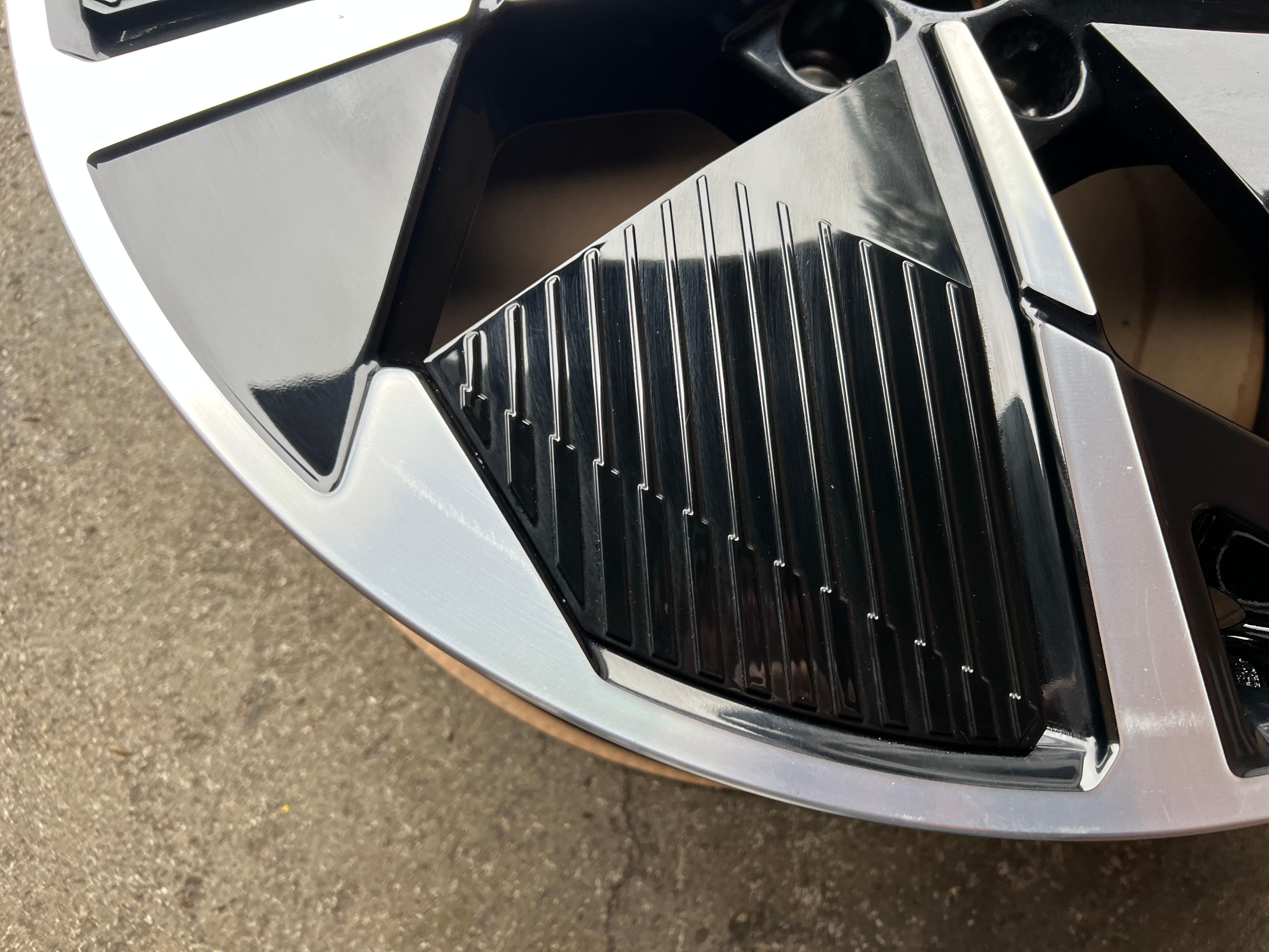 1 X ORIGINAL 21" ALUFELGE FELGE AUDI Q4 E-TRON 89A601025S 9x21 ET42 FREIHAUS
