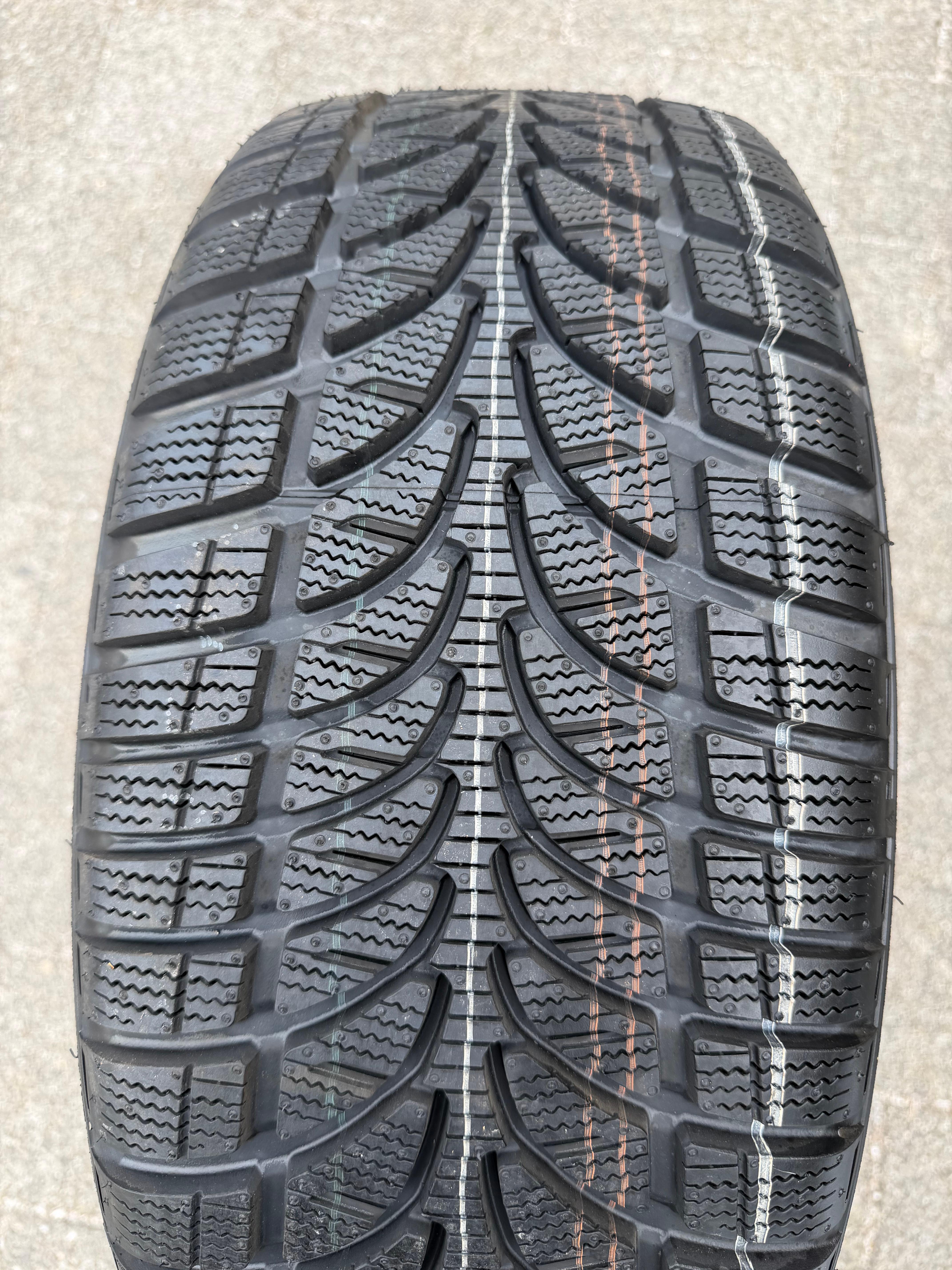 1 x 225/45R18 95H Winterreifen Bridgestone Blizzak LM32 NEU 2021 XL