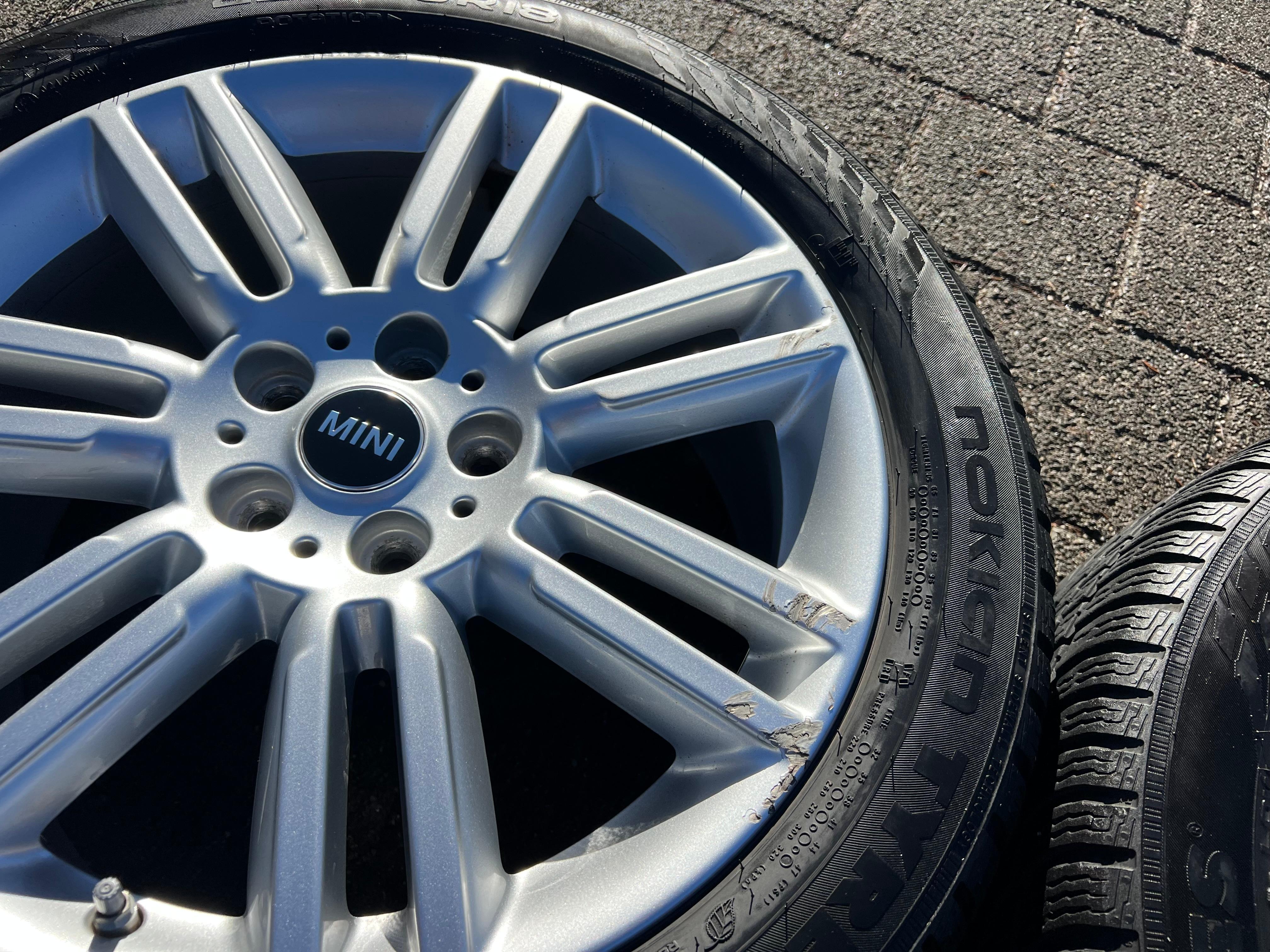 4 ORIGINAL 18" ALU WINTERRÄDER MINI COUNTRYMAN F60 225/50R18 99H 6856032 RDKS