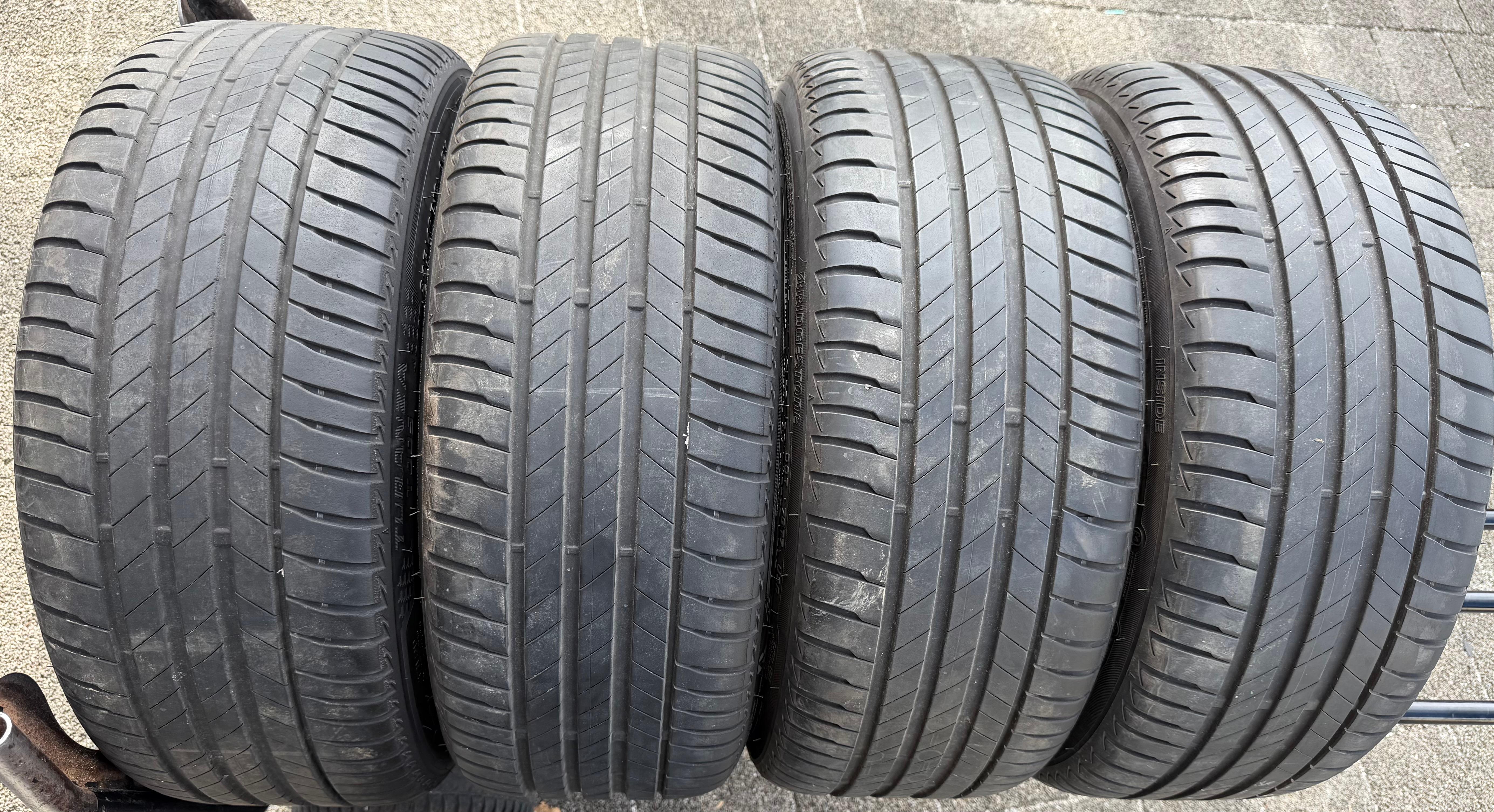 4 Original 18" Alu Sommerräder Audi A3 8Y S3 8Y0601025G 225/40R18 92Y Bridgestone