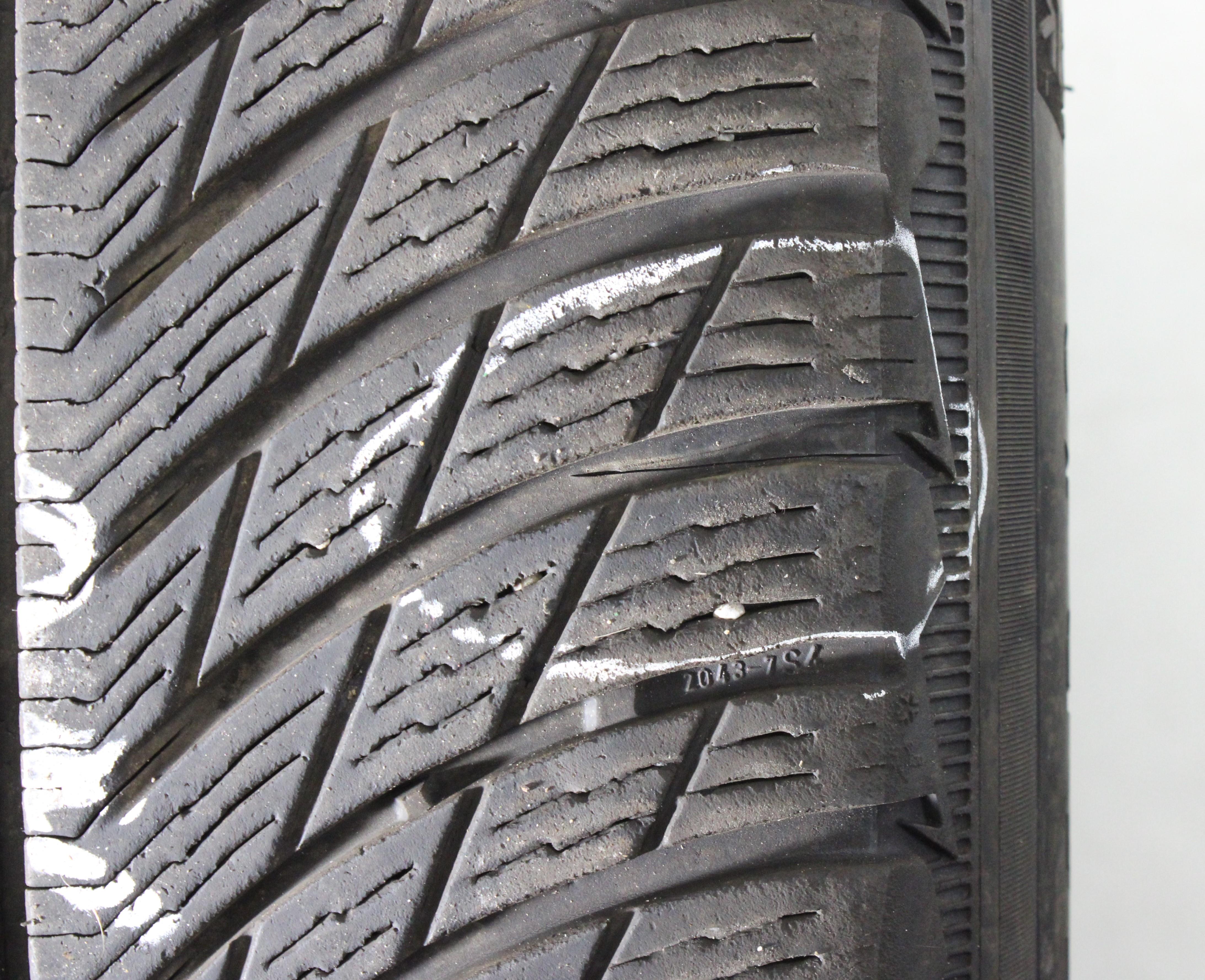 2 x 235/55R19 105V Winterreifen Michelin Pilot Alpin 5 SUV 5,5-6mm 2021 XL
