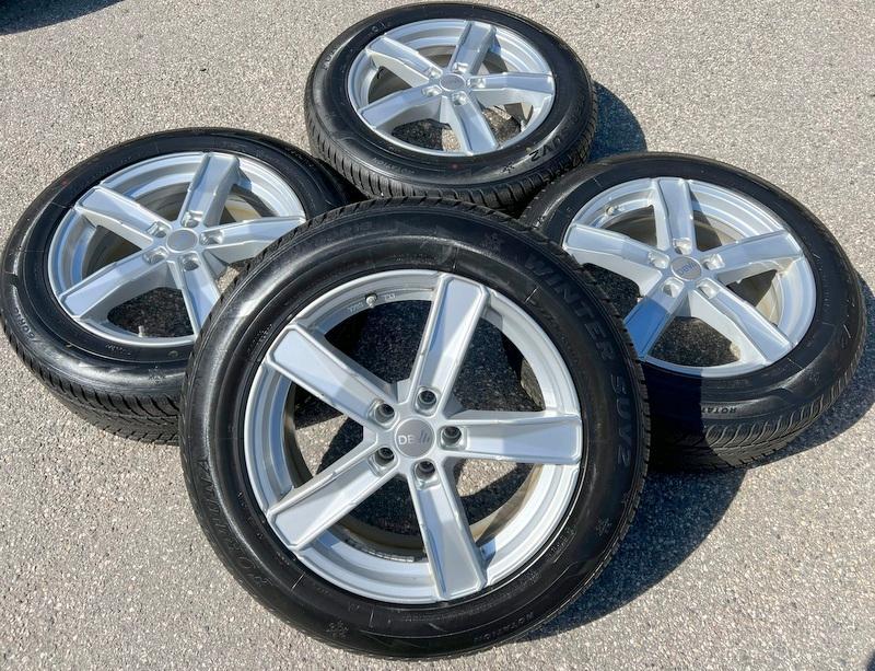 4 ALU 18" WINTERRÄDER BMW X3 G01 X4 G02 225/60R18 104H 2019 7,5MM RDKS