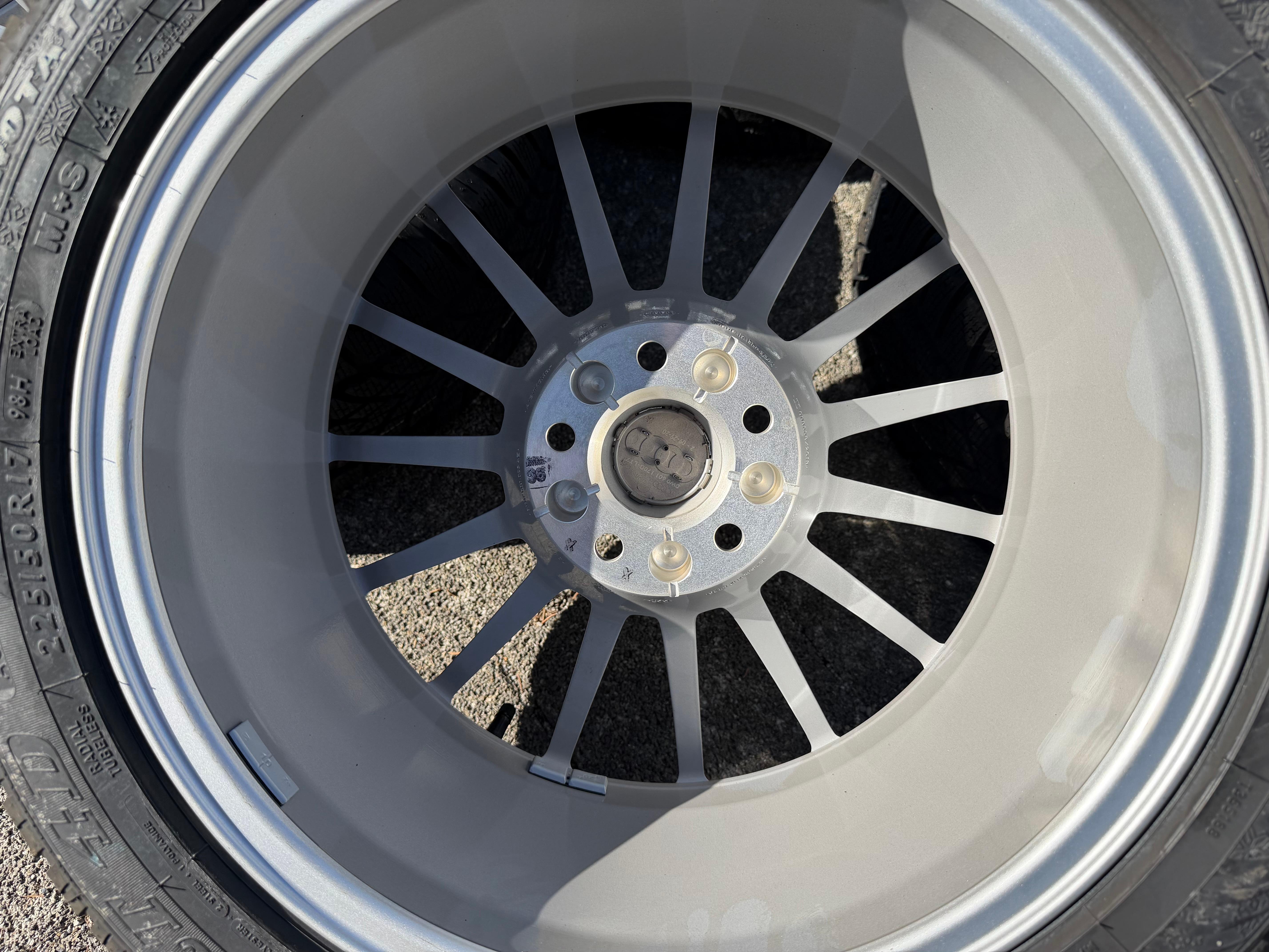 4 ORIGINAL 17" ALU WINTERRÄDER AUDI A5 F5 8W 225/50R17 98H 8W0601025AE DUNLOP