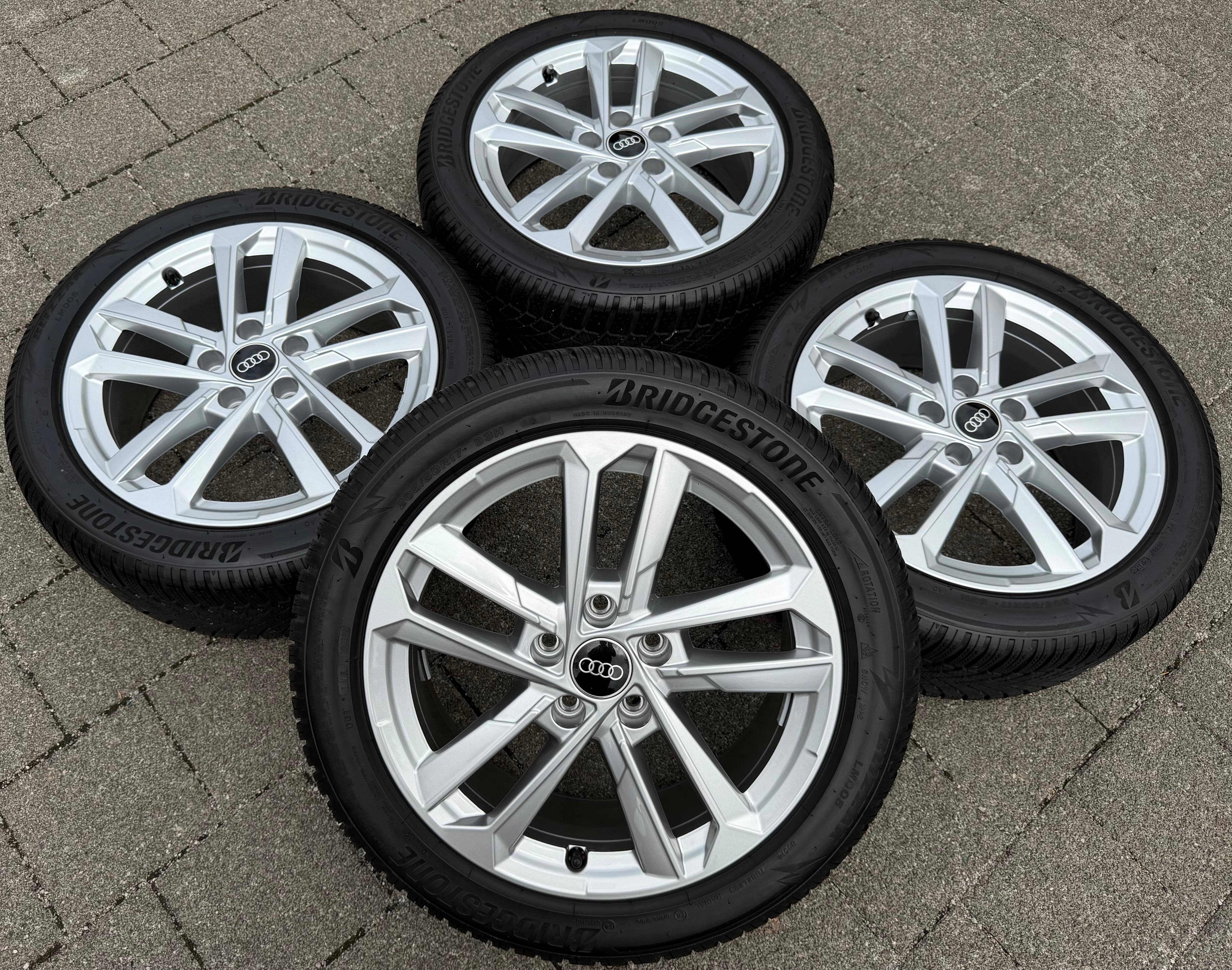 4 Original 17" Alu Winterräder Audi A3 S3 8V 8V0601025DH 205/50R17 93H Bridgestone