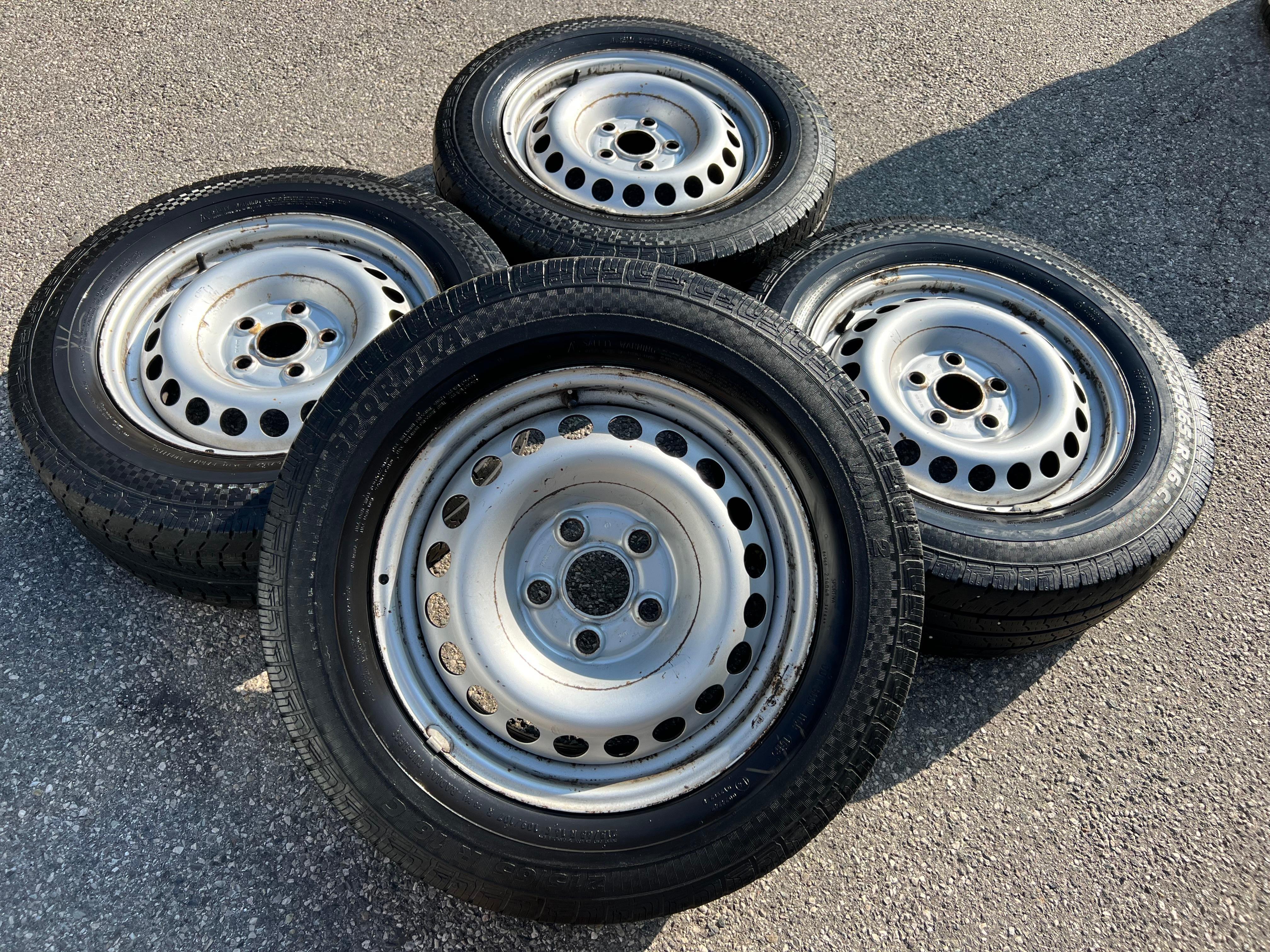 4 SOMMERRÄDER VW BUS T5 T6 215/65R16C 109/107R SPORTIVA
