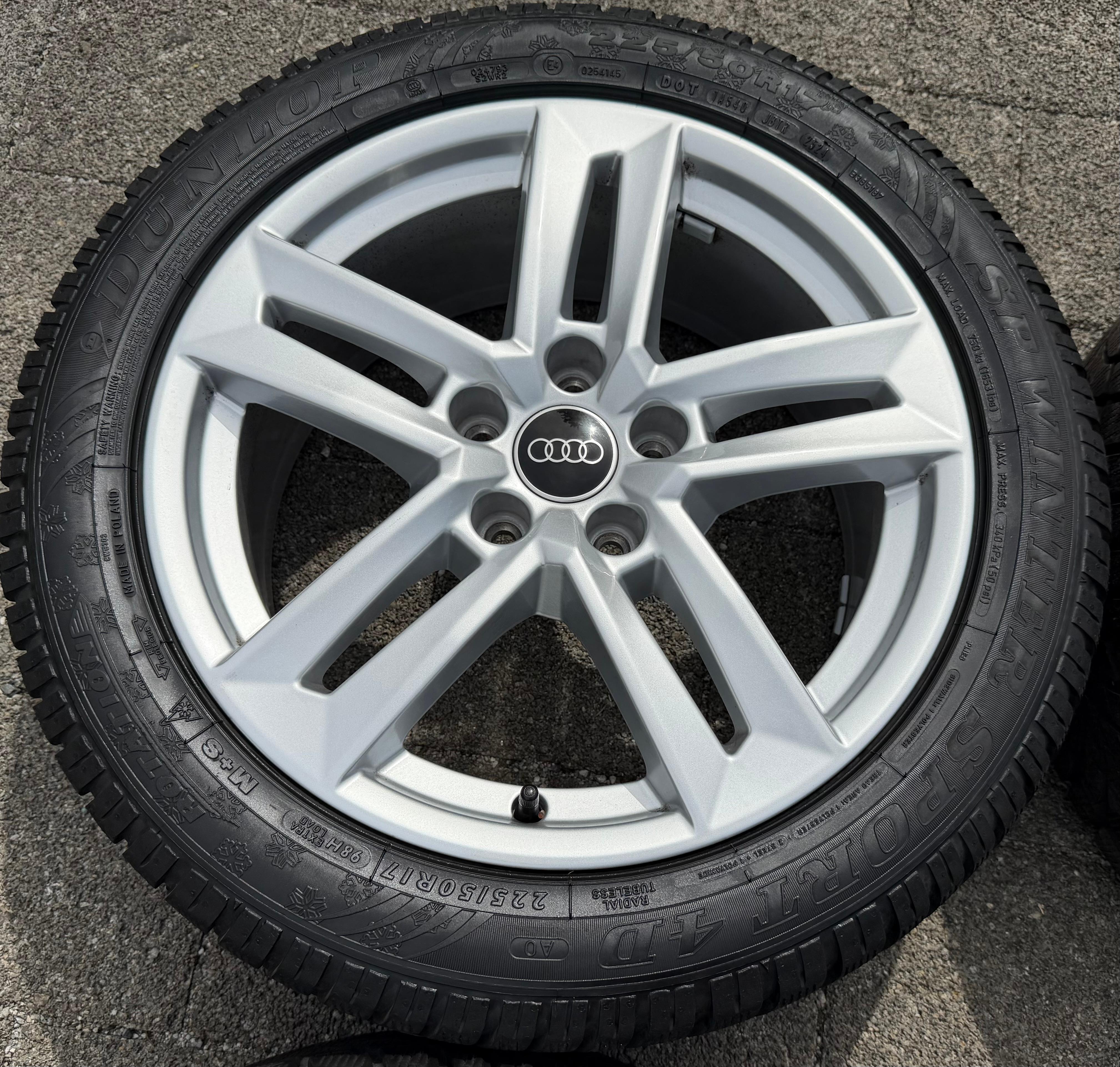 4 Original 17" Alu Winterräder Audi A4 B9 8W 8W0601025P 225/50R17 98H Dunlop 2024