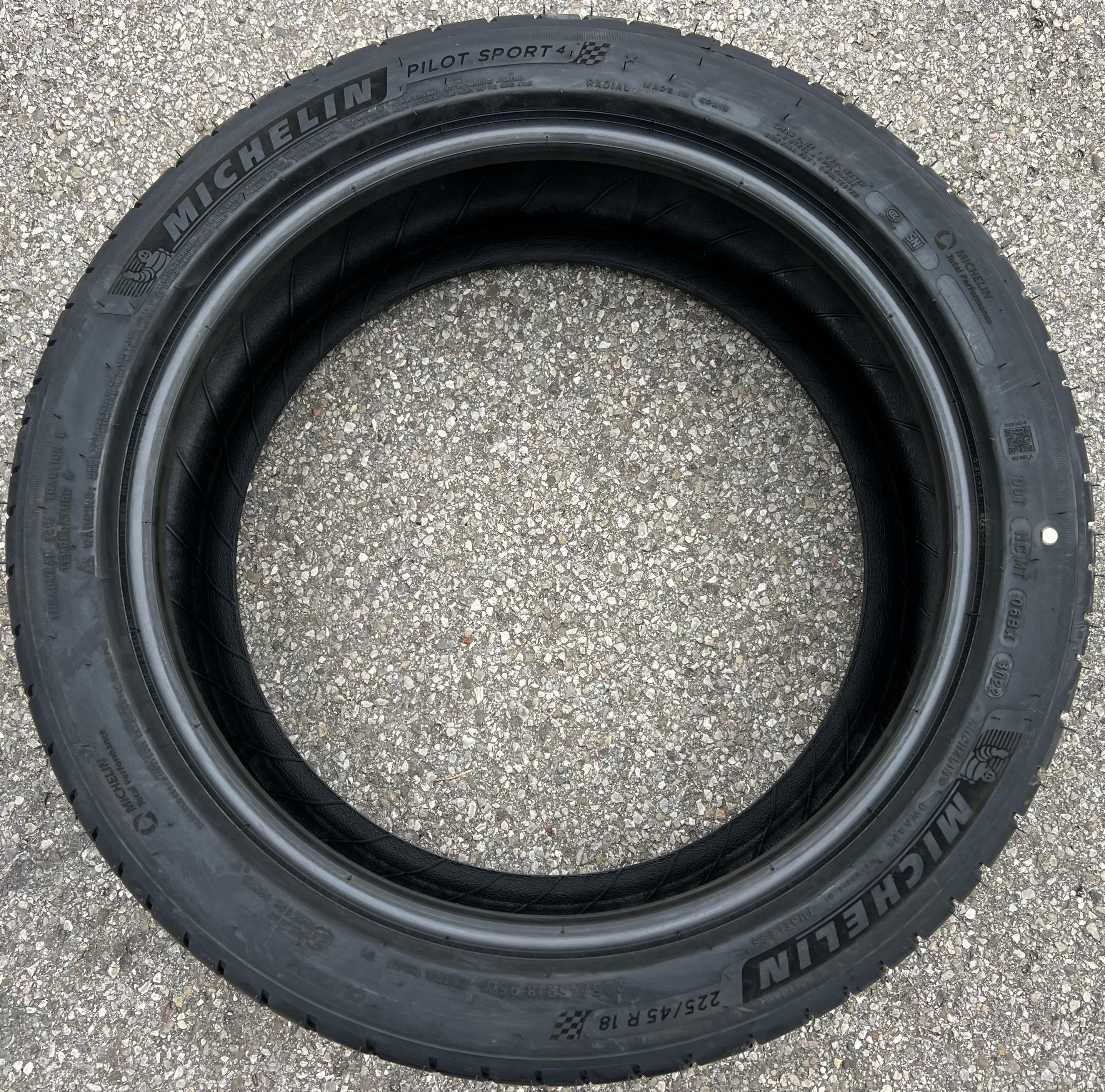 4 x 225/45R18 95Y Neumáticos de verano Michelin Pilot Sport 4 2022 NUEVO Entrega gratuita