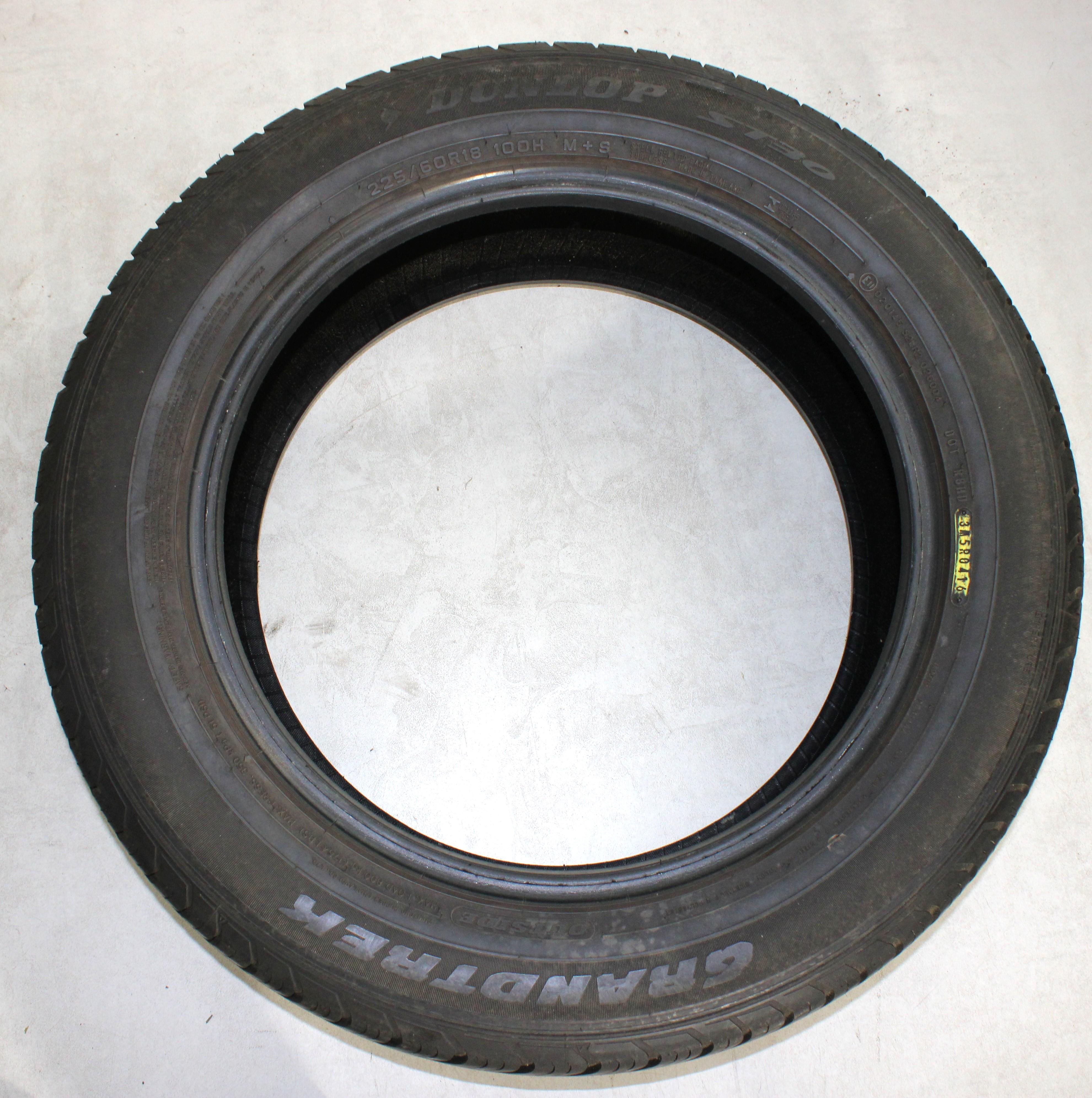 2 x 225/60R18 100H Sommerreifen Dunlop Grandtrek 5,5-6mm 2016 Freihaus
