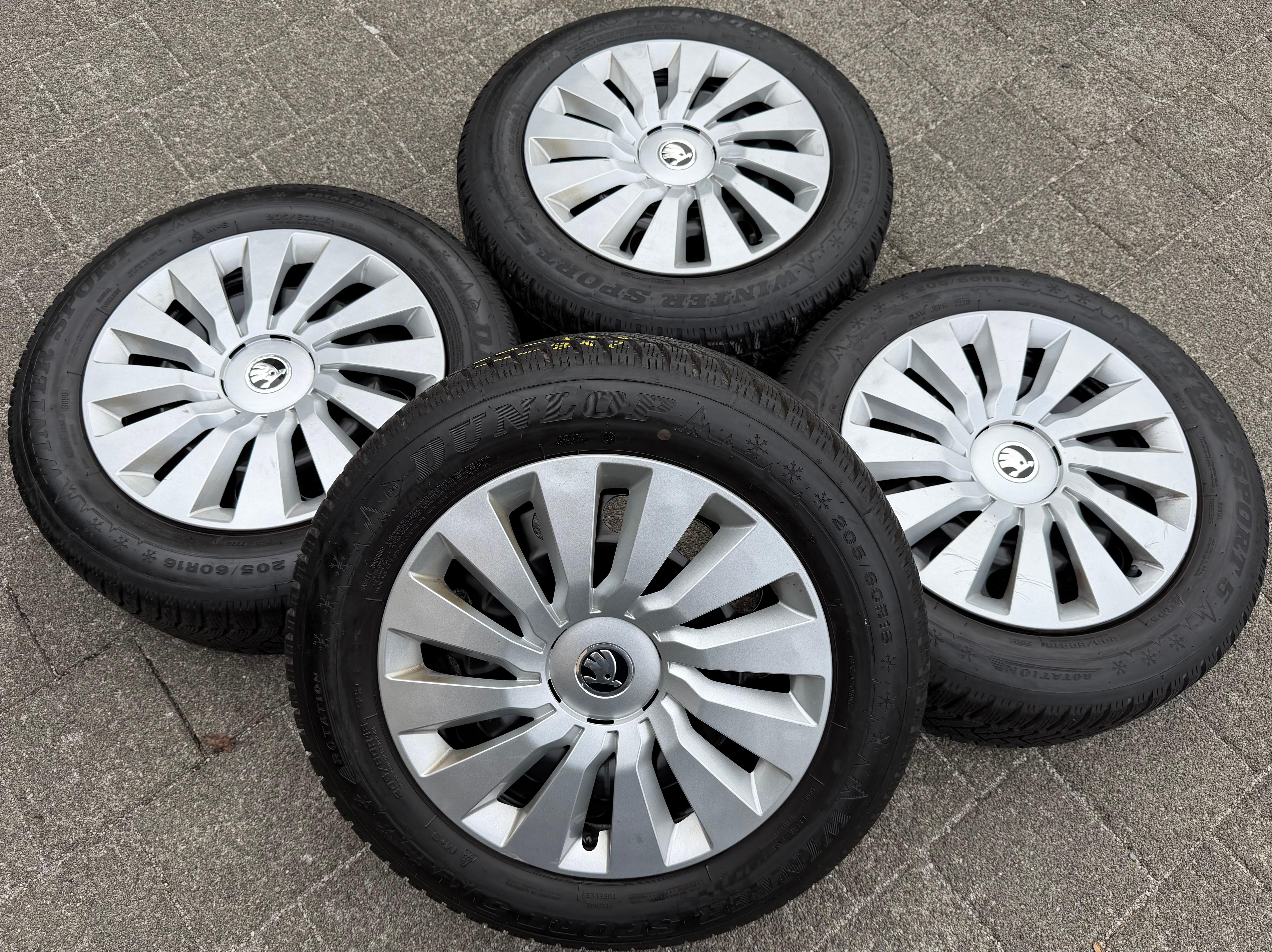 4 roues hiver Skoda Octavia IV 4 NX 205/60R16 96H 5Q0601027BQ Dunlop 2020