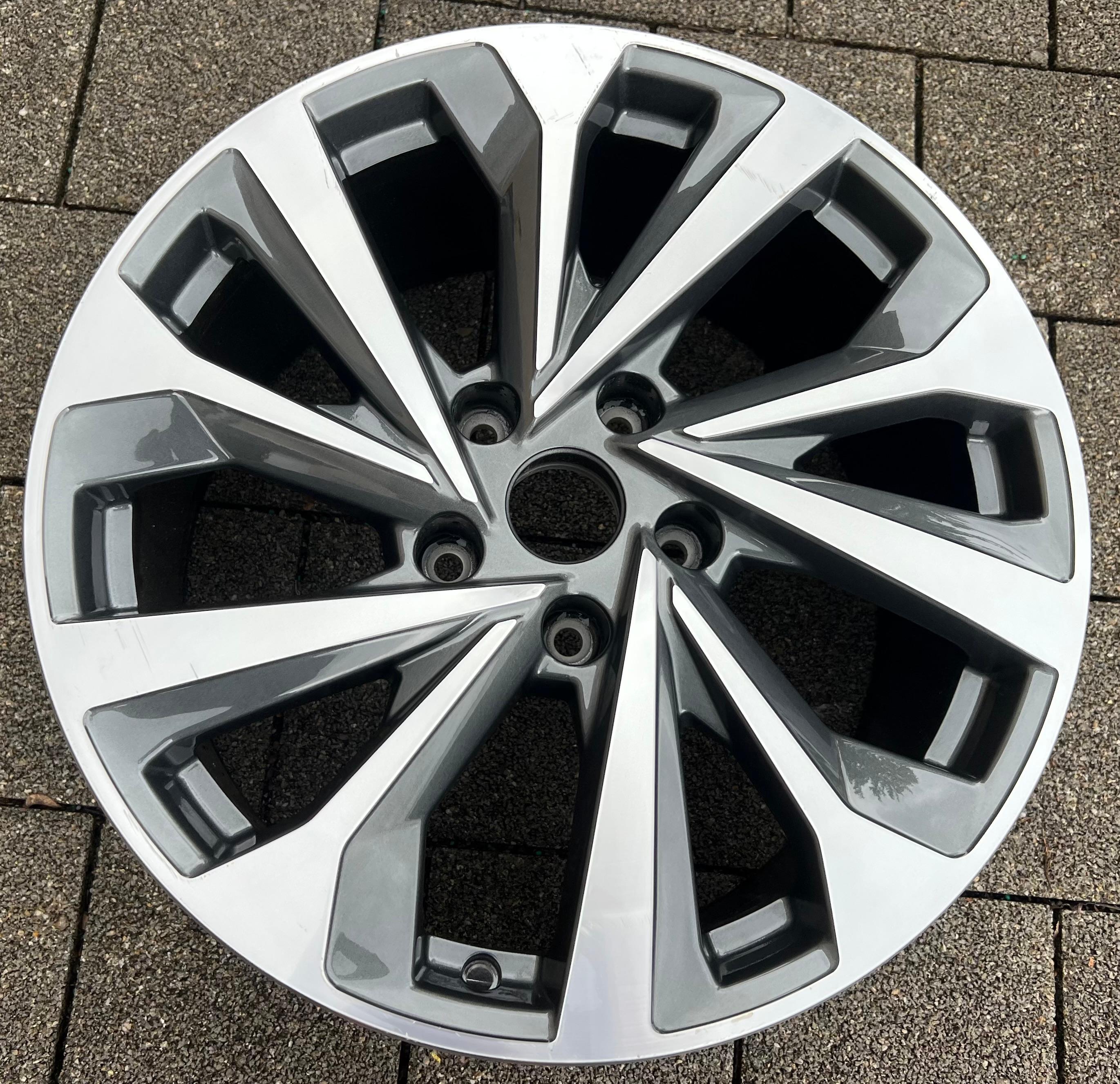 1 X ORIGINAL 19" ALUFELGE AUDI Q6 GF 85H601025BM 8x19 ET40 FREIHAUS