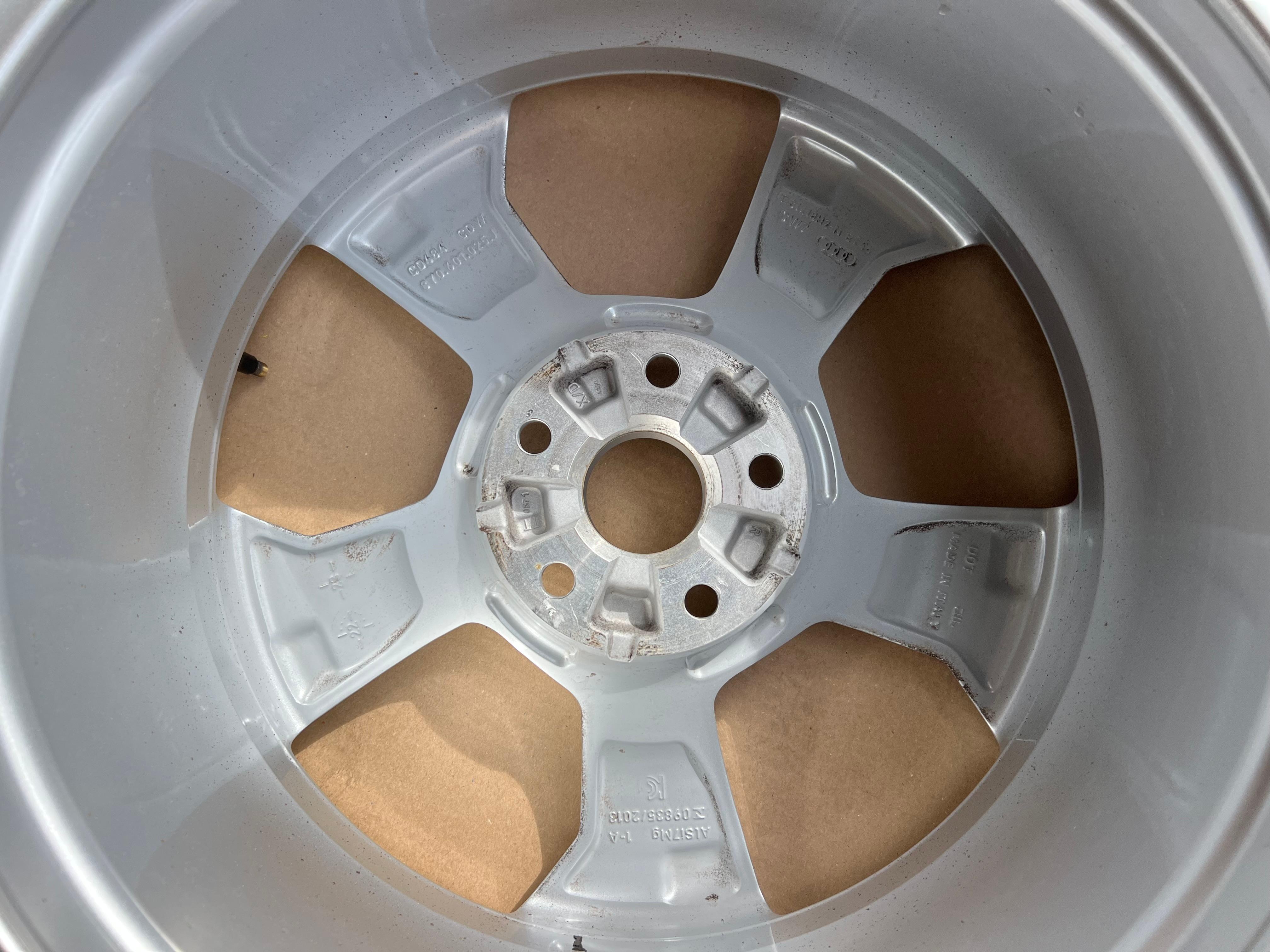 1 X ORIGINAL 18" ALUFELGE FELGE AUDI A3 S3 8Y 8Y0601025J 8x18 ET46 FREIHAUS