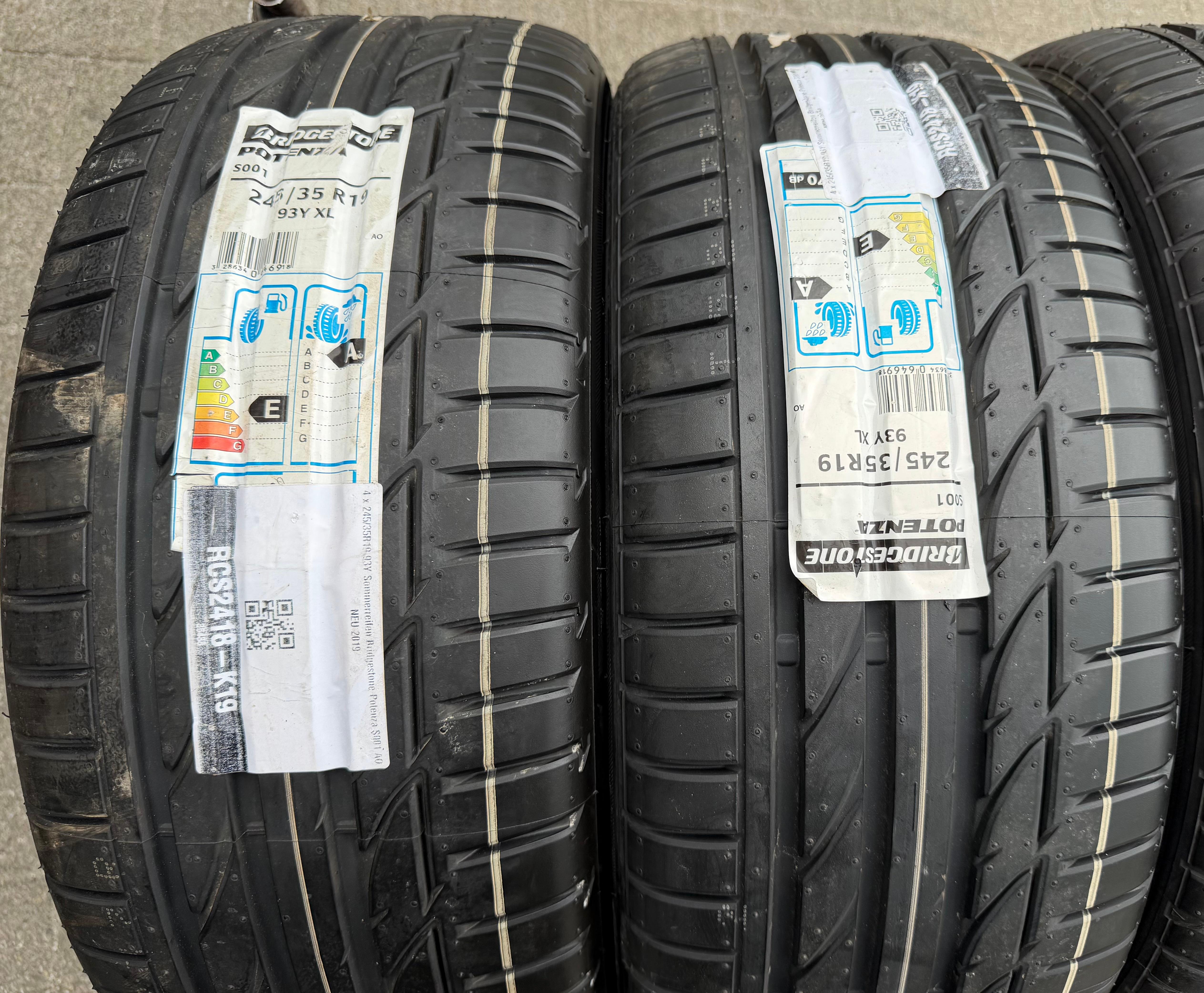 4 cerchi in lega da 19" per Audi A4, S4, 8K, B8, 8W, B9, 245/35R19 93Y Bridgestone